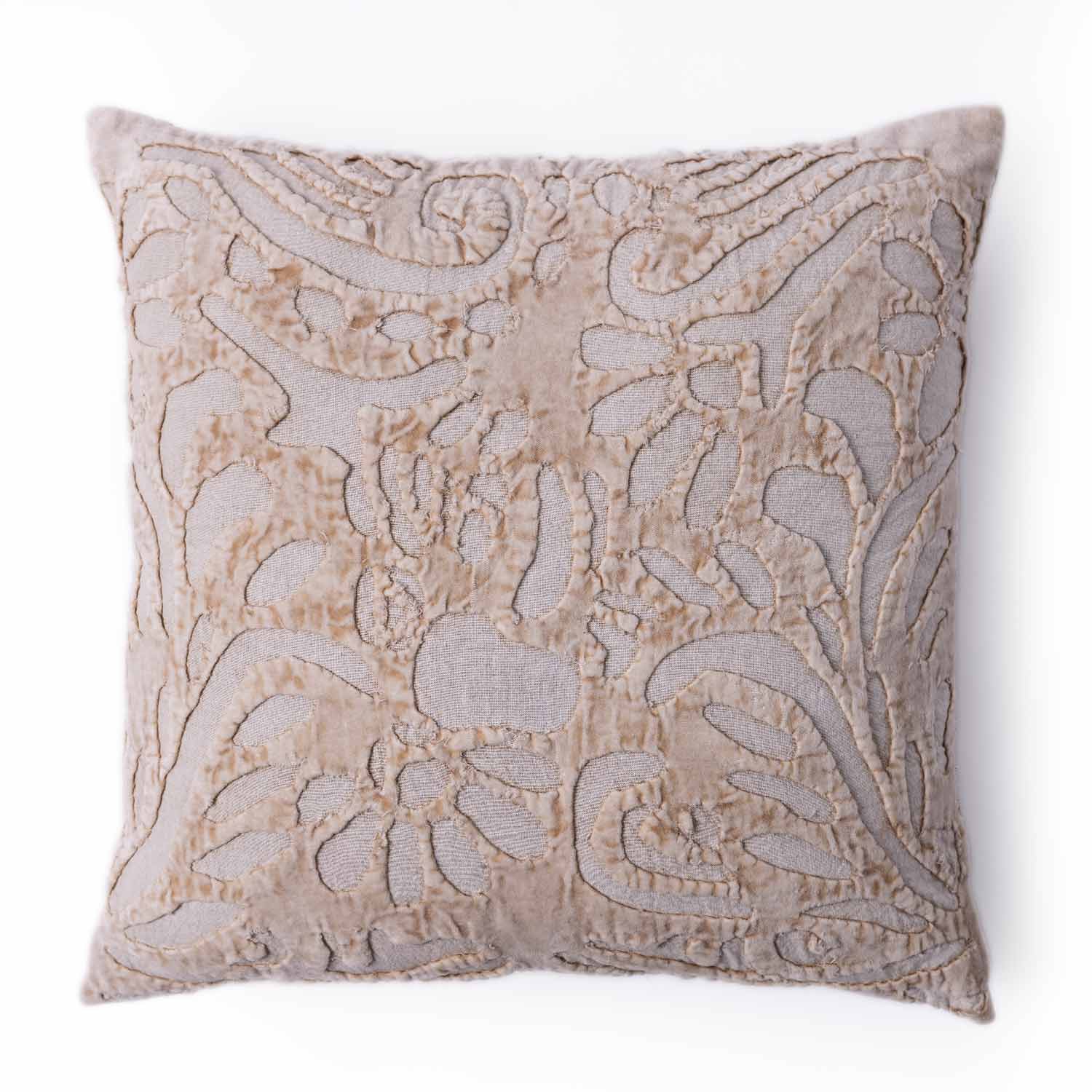 Velvetine Cutwork Velvet Cushion Cover