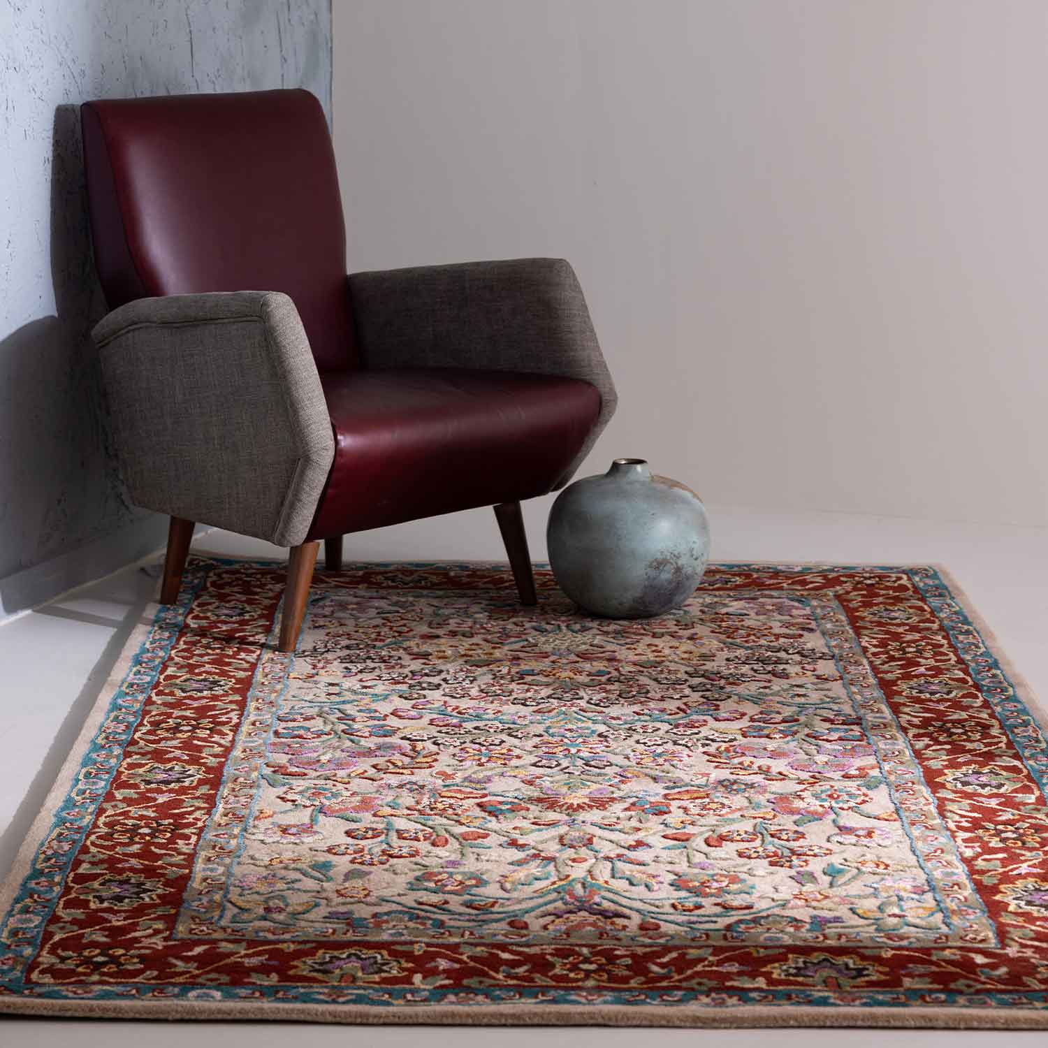 Yasmeen Hand Tufted Woollen And Viscose Rug