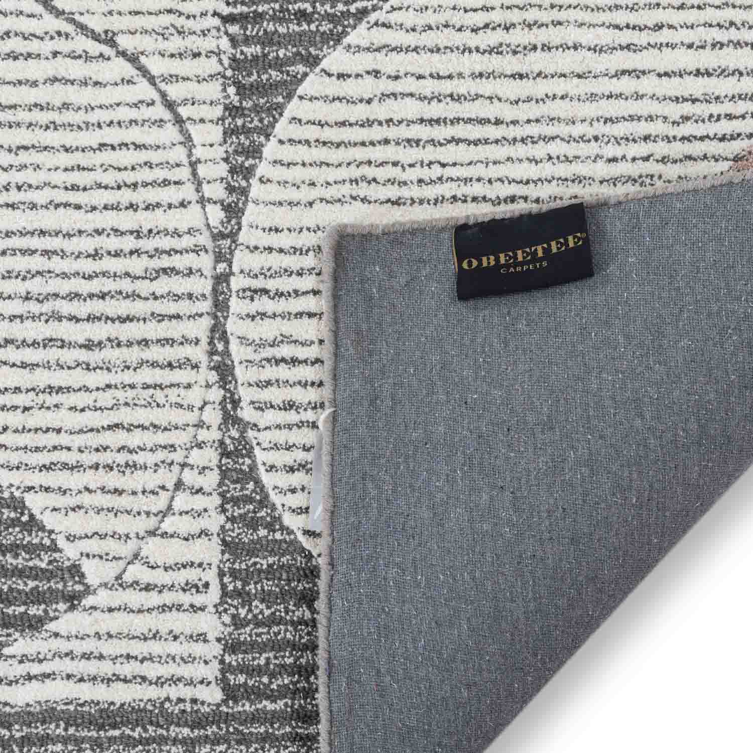 Shabaka Hand Tufted Woollen And Viscose Rug