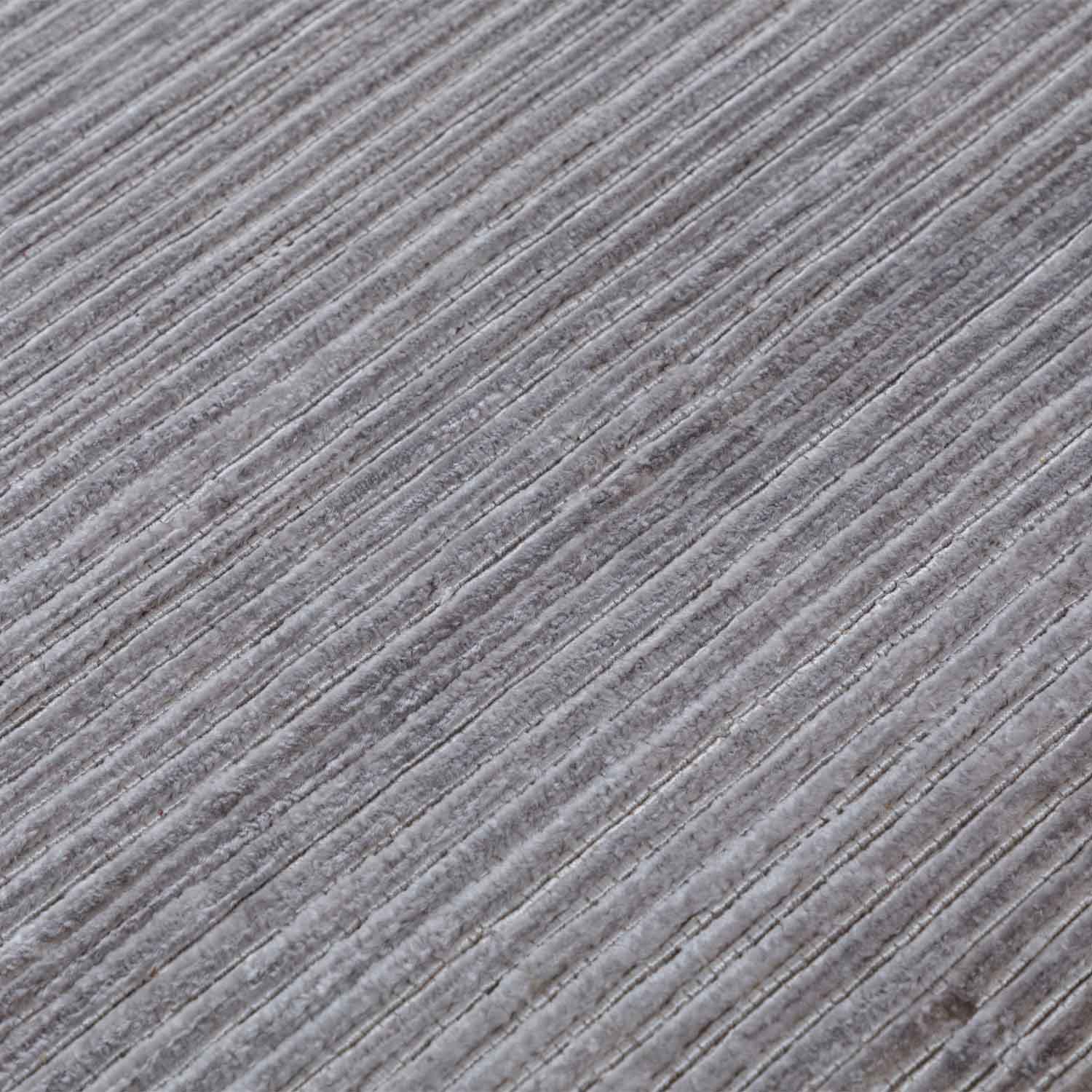 Fusion Loom Knotted Banana Silk Rug