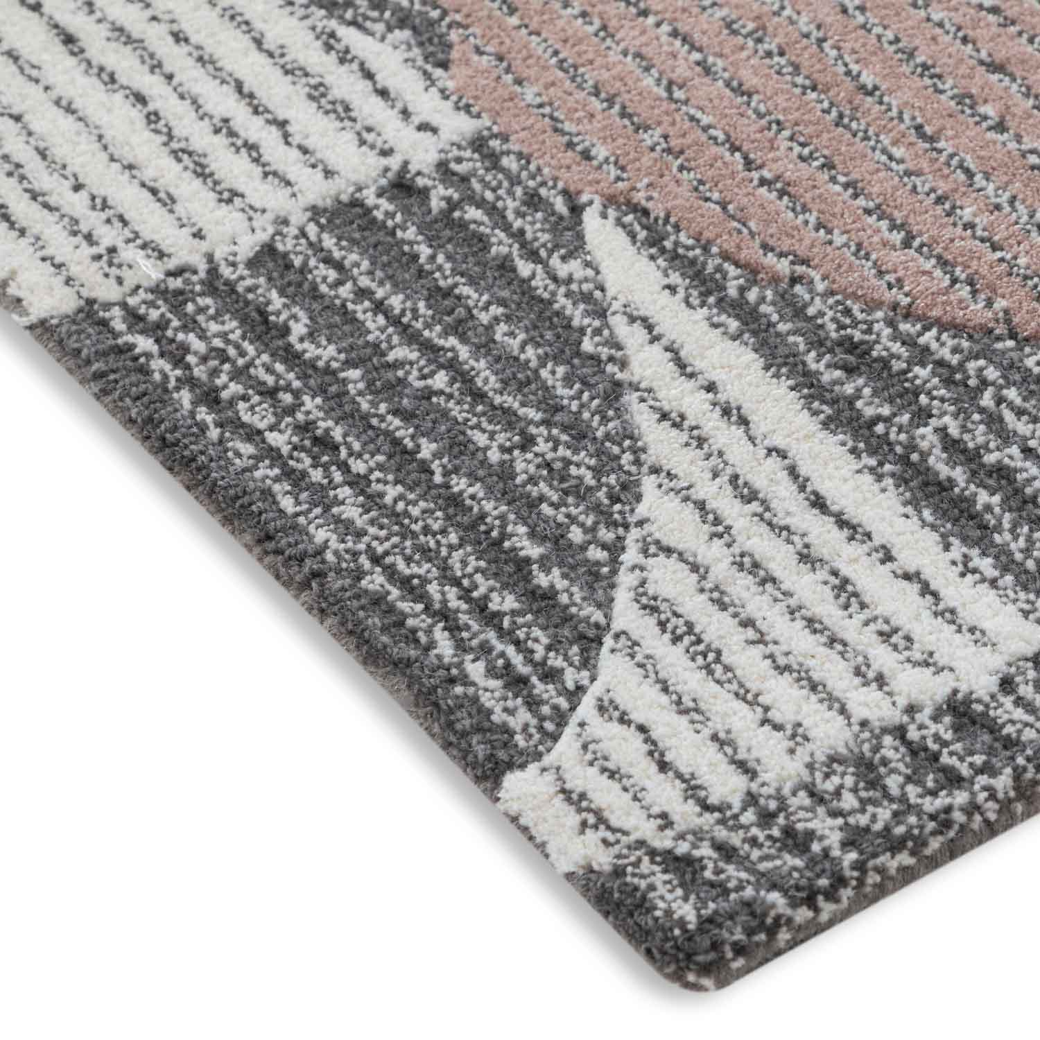 Shabaka Hand Tufted Woollen And Viscose Rug