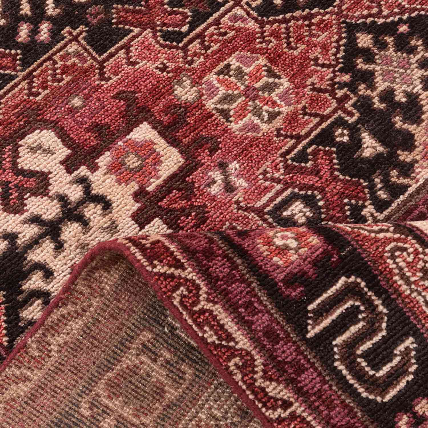 Silsila Hand Knotted Woollen Rug