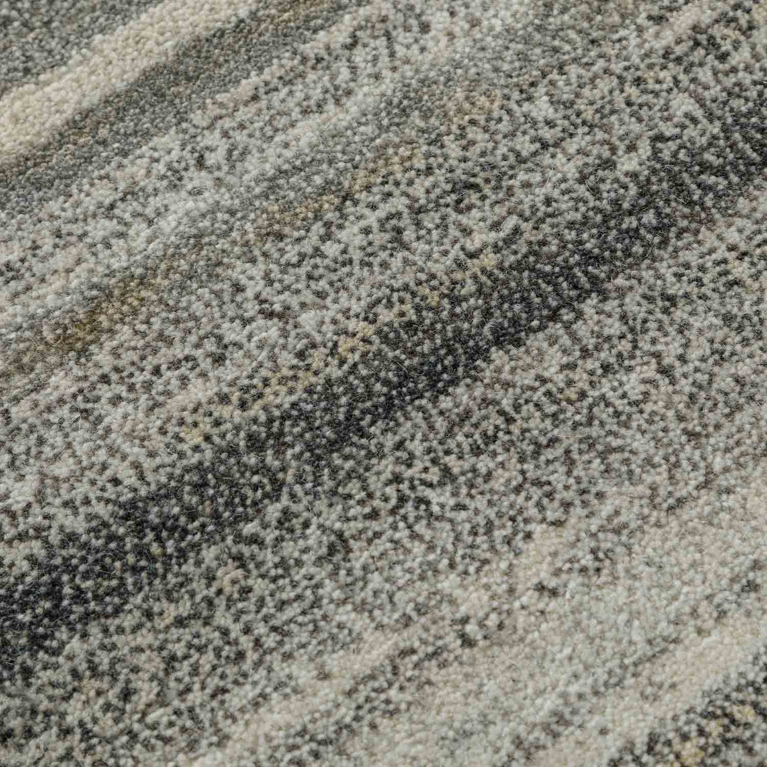 Roshan Hand Tufted Woollen And Recycled Polyester Rug