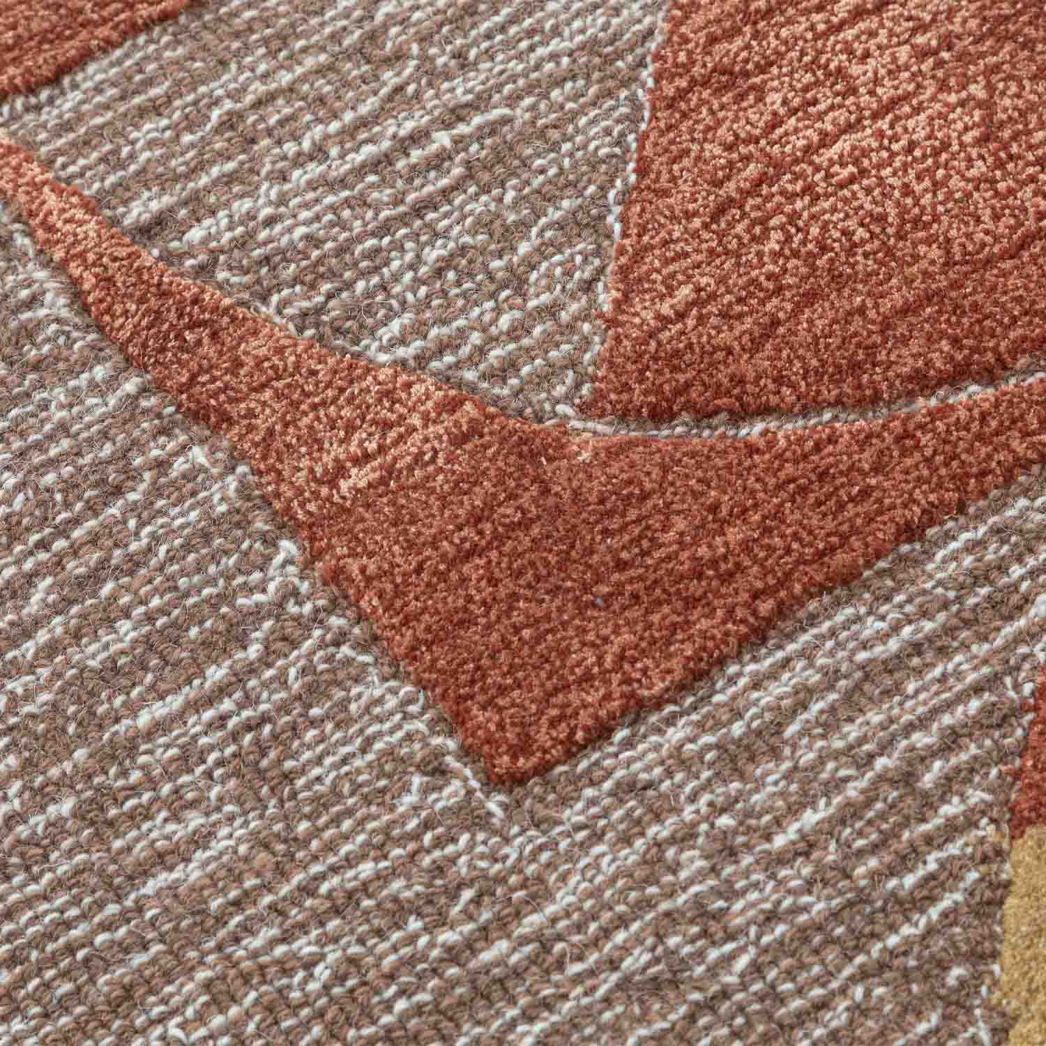 Dakarai Hand Tufted Woollen And Viscose Rug