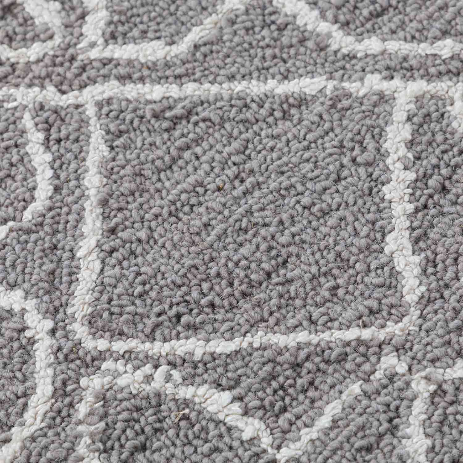 Illumine Hand Tufted Woollen Rug