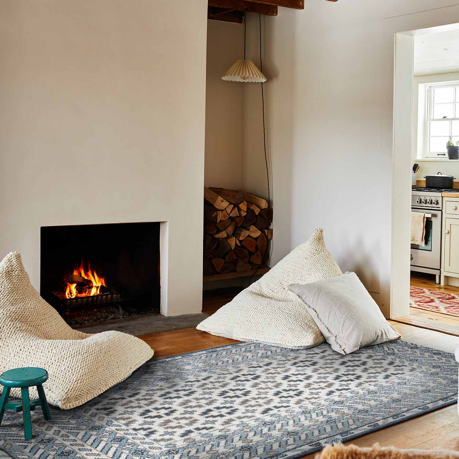 Holvi Hand Knotted Woollen Rug