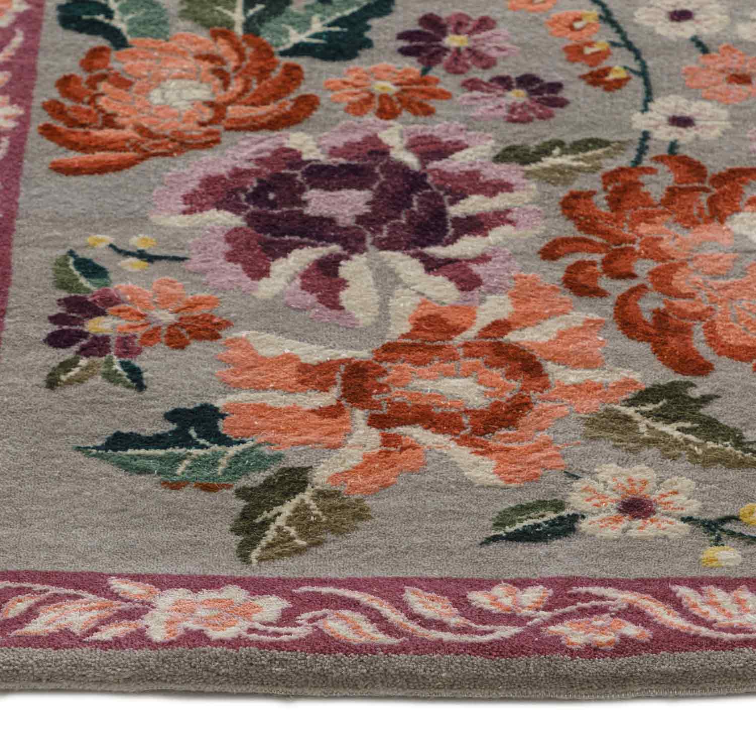 Feraghan Hand Knotted Woollen And Silk Rug By Ashdeen