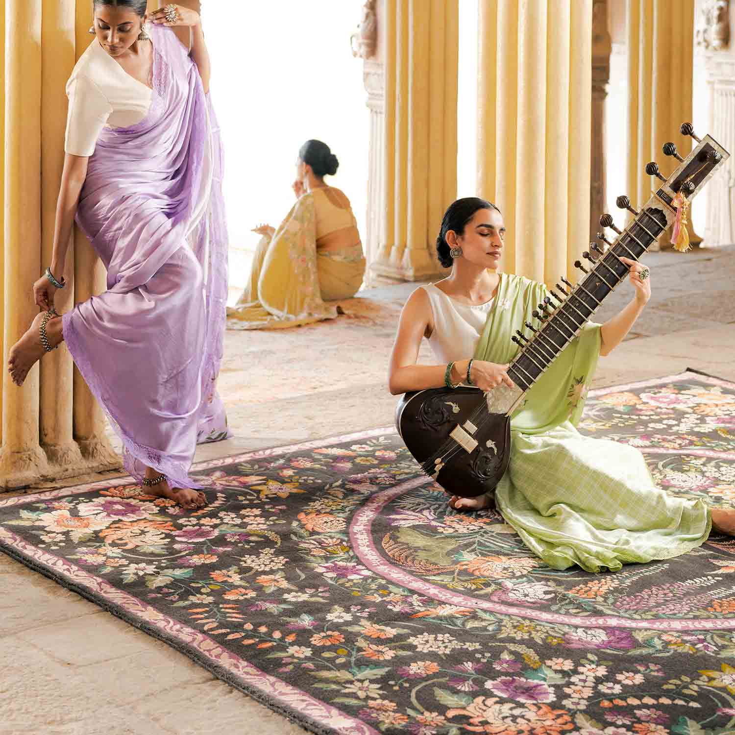 Feraghan Hand Knotted Woollen And Silk Rug By Ashdeen