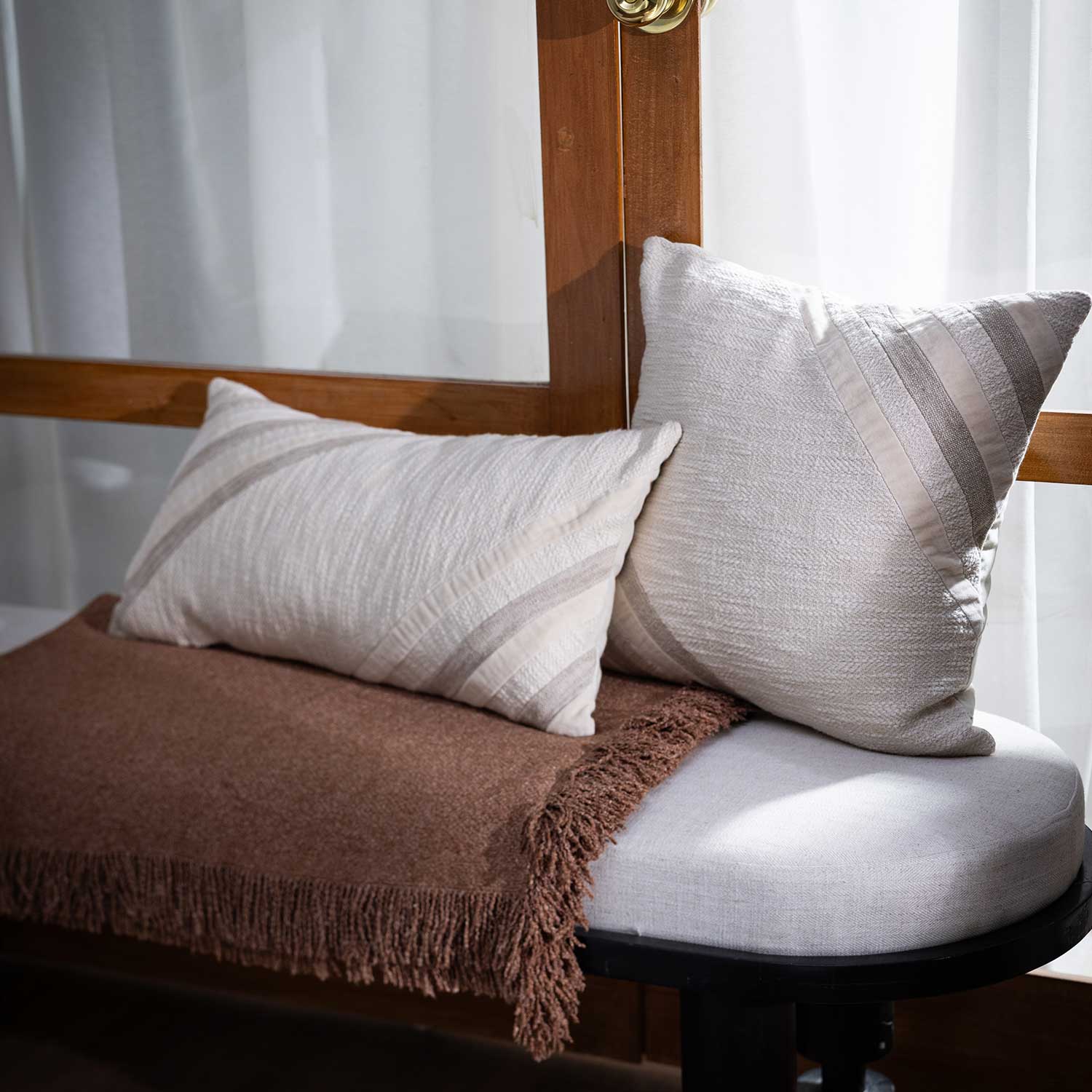 Cotton Textured Navira Cushion Cover