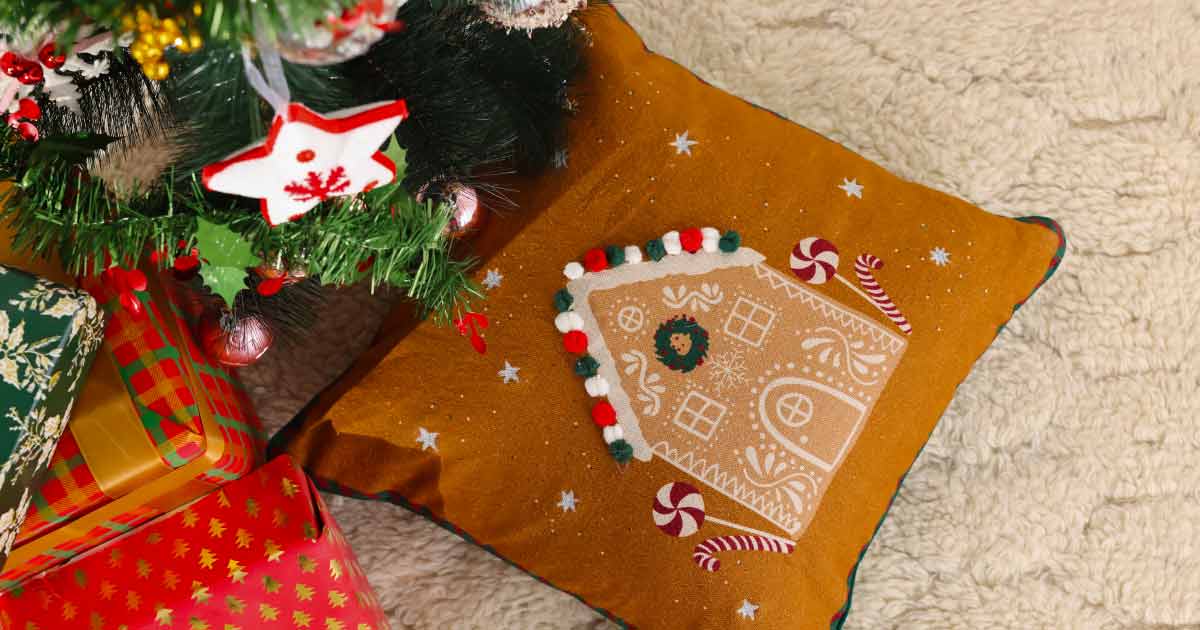 5 Festive Cushions for Christmas