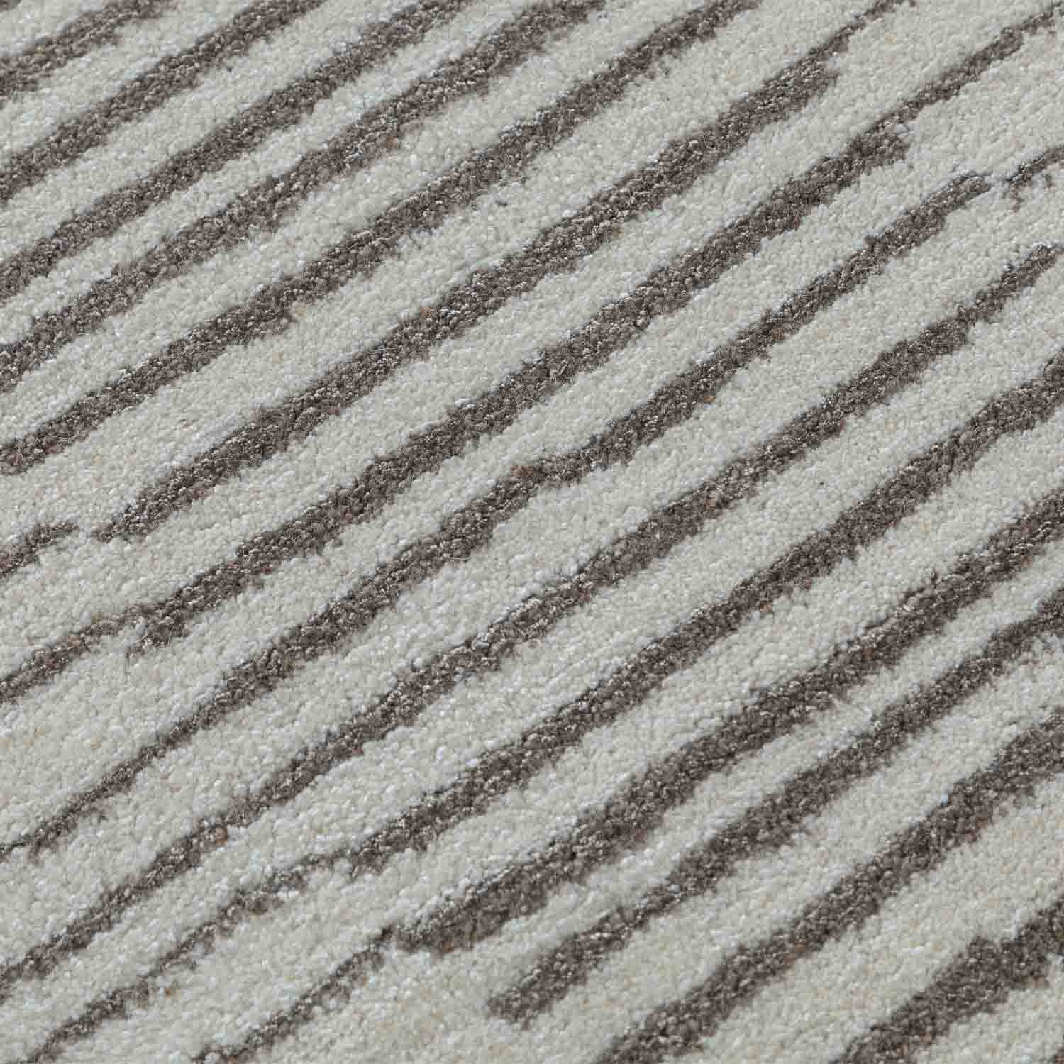 Kay Hand Tufted Woollen And Viscose Rug