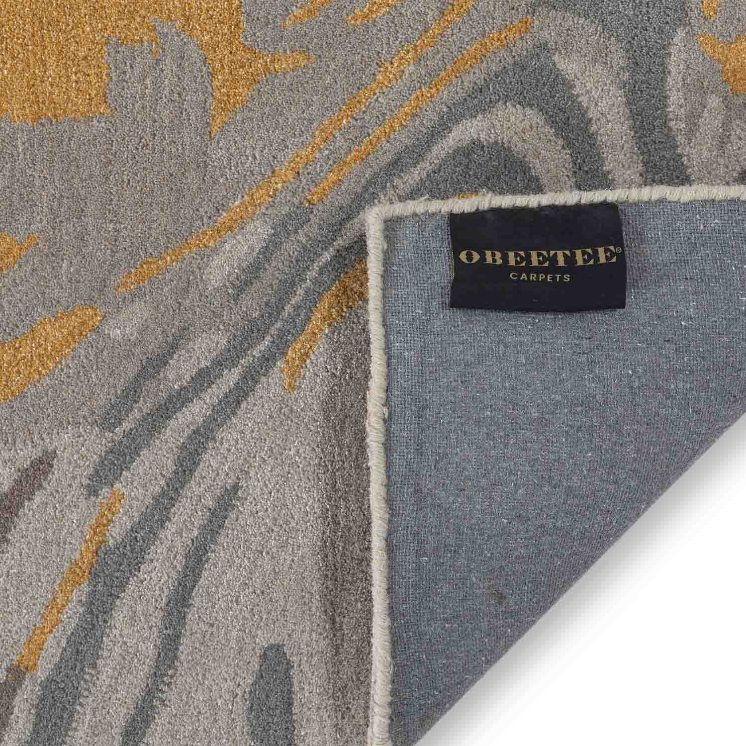 Eshe Hand Tufted Woollen And Viscose Rug