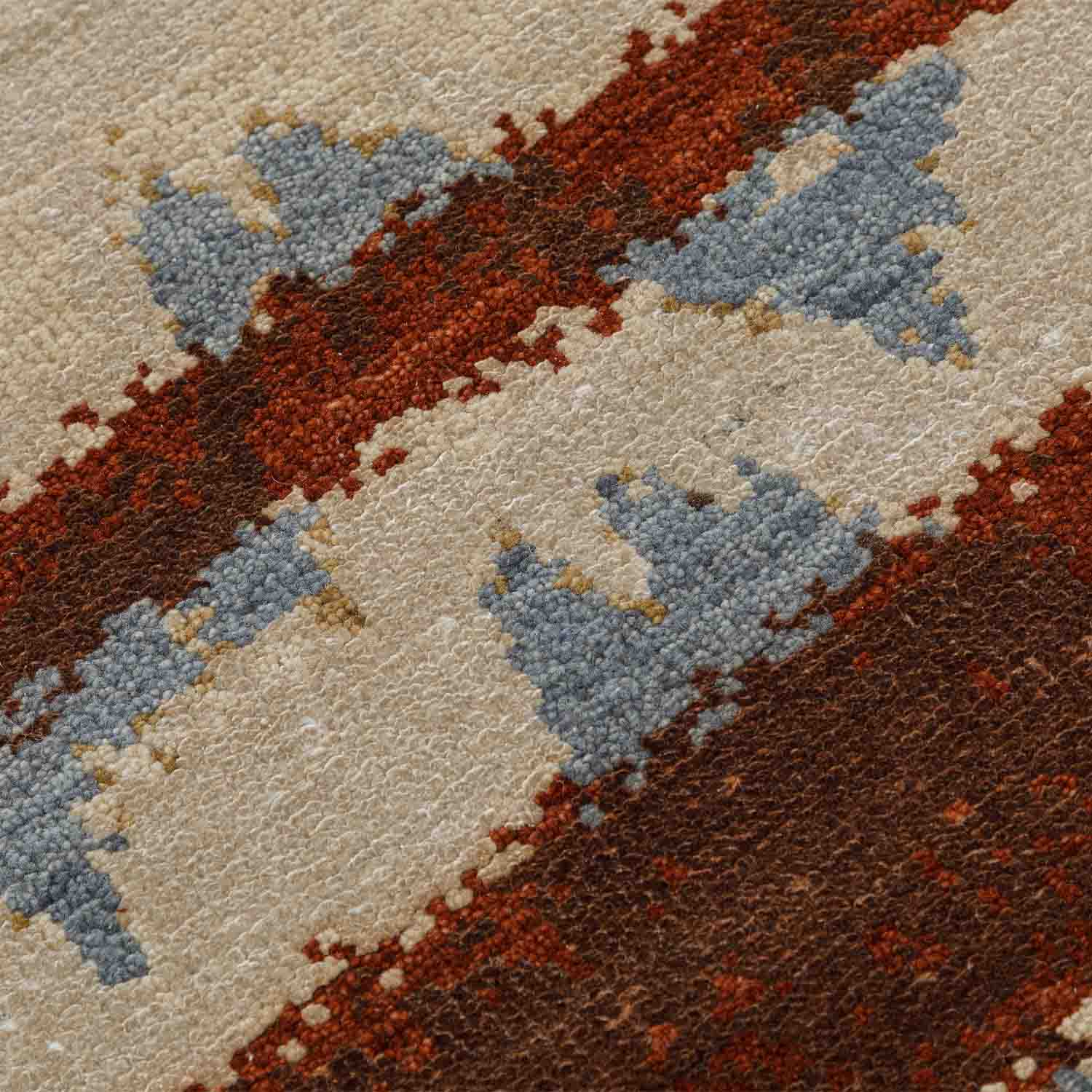 Rustezee Hand knotted Woollen  And Silk Rug