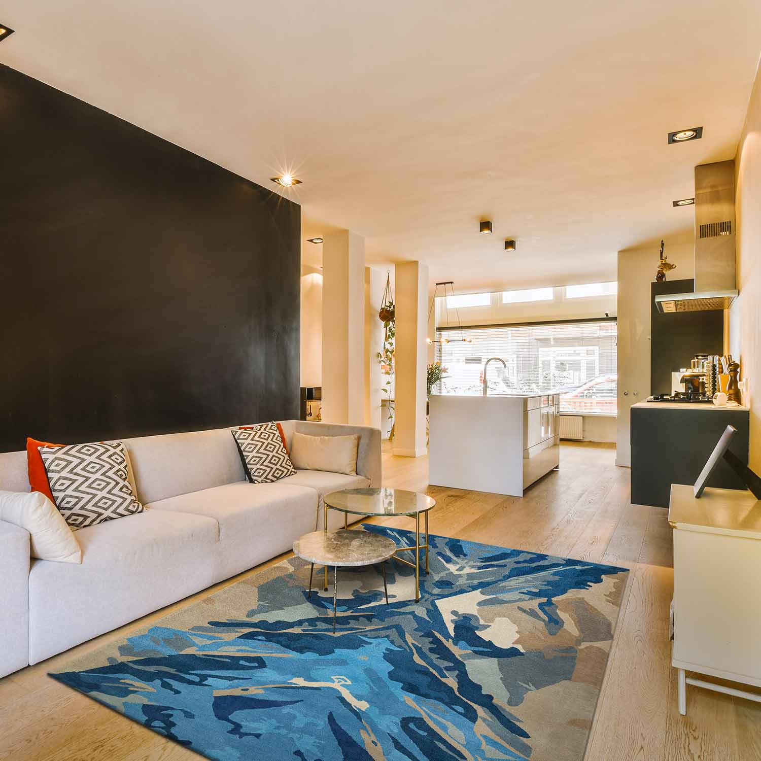 Majestic Mirror Hand Tufted Woollen Rug By Shripal Munshi