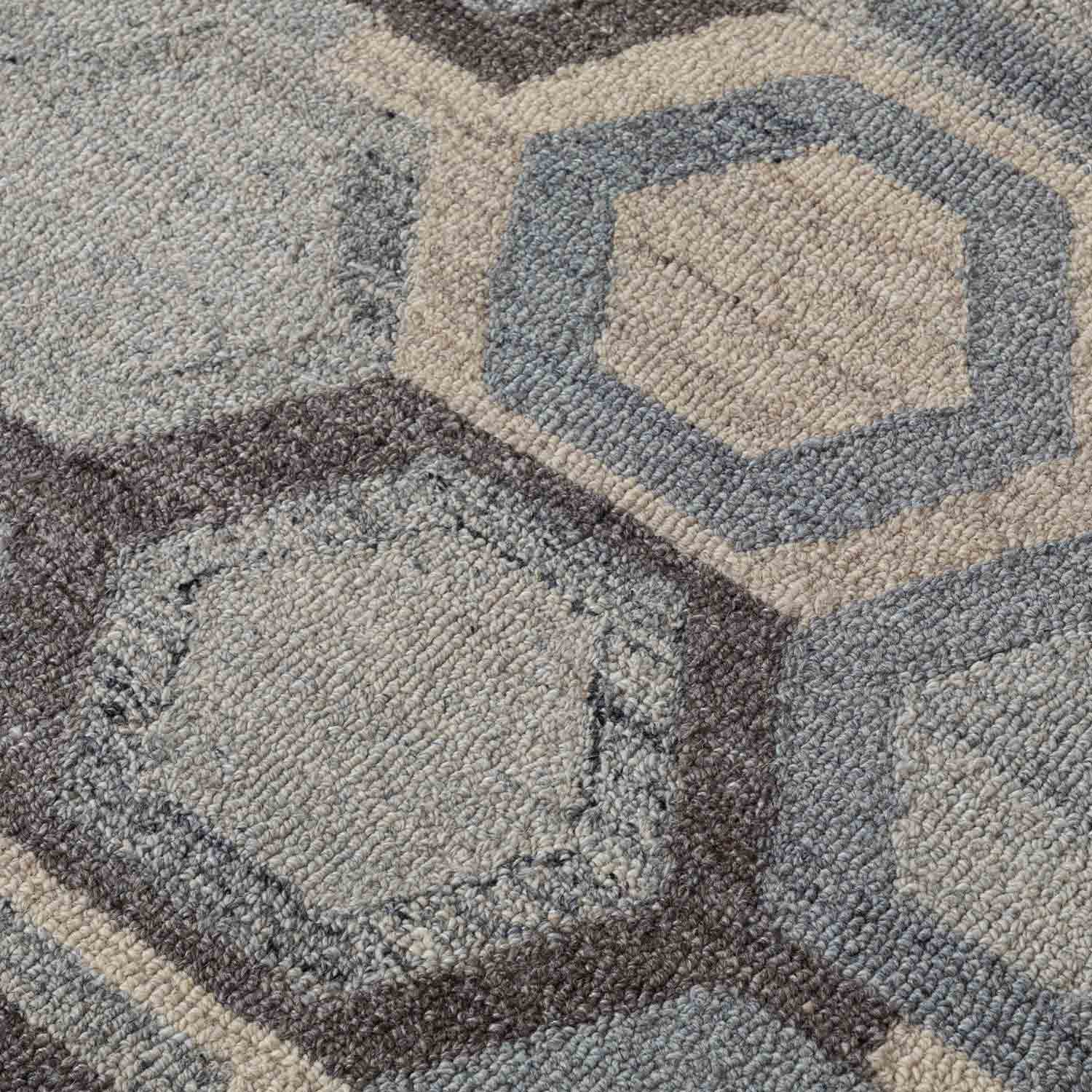 Largi Handtufted Woollen Rug By Mariella Ienna