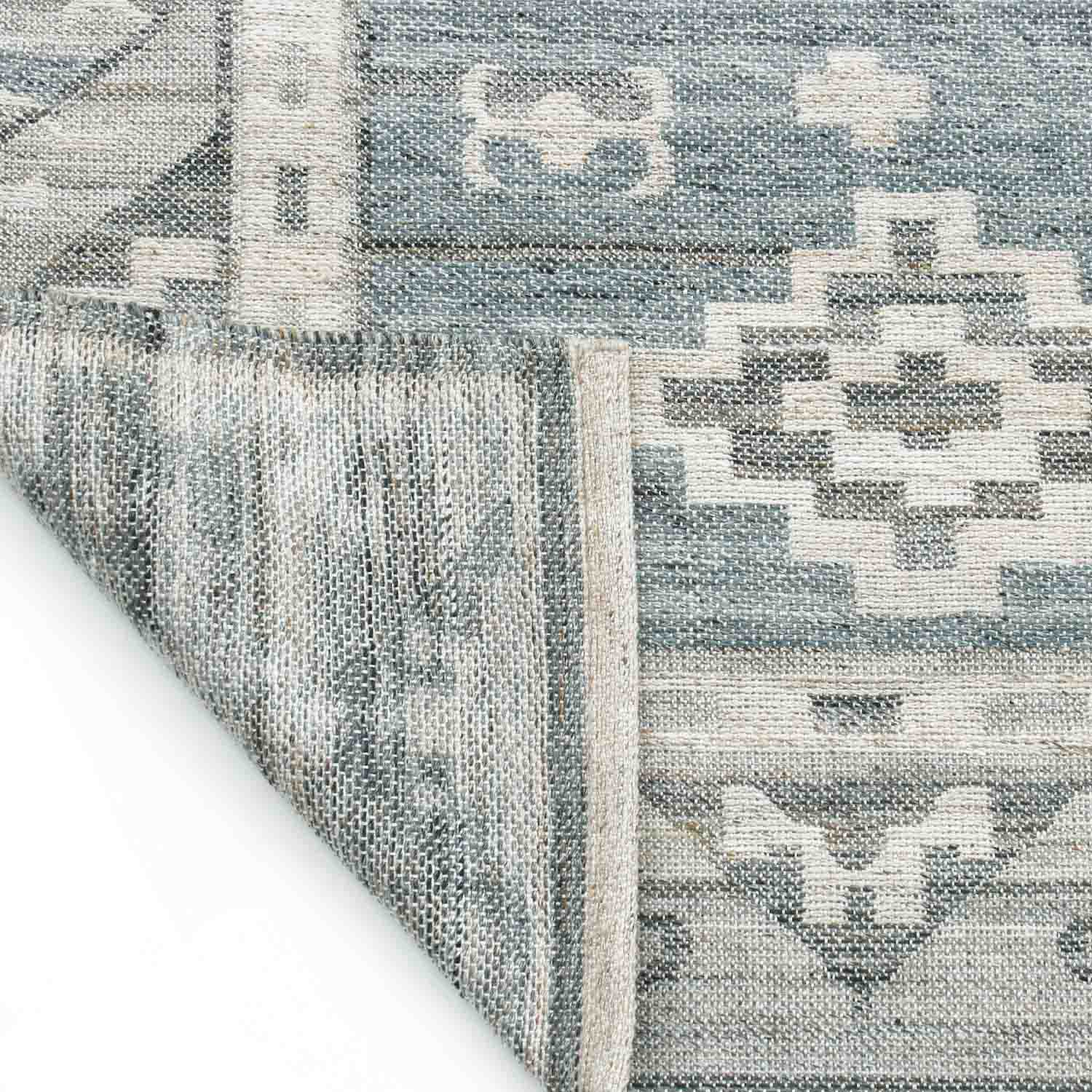 Sayyiam Handloom Polyester Rug