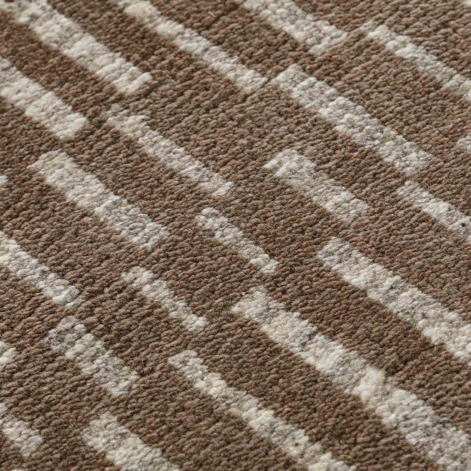 Ahmad Hand Knotted Woollen Rug