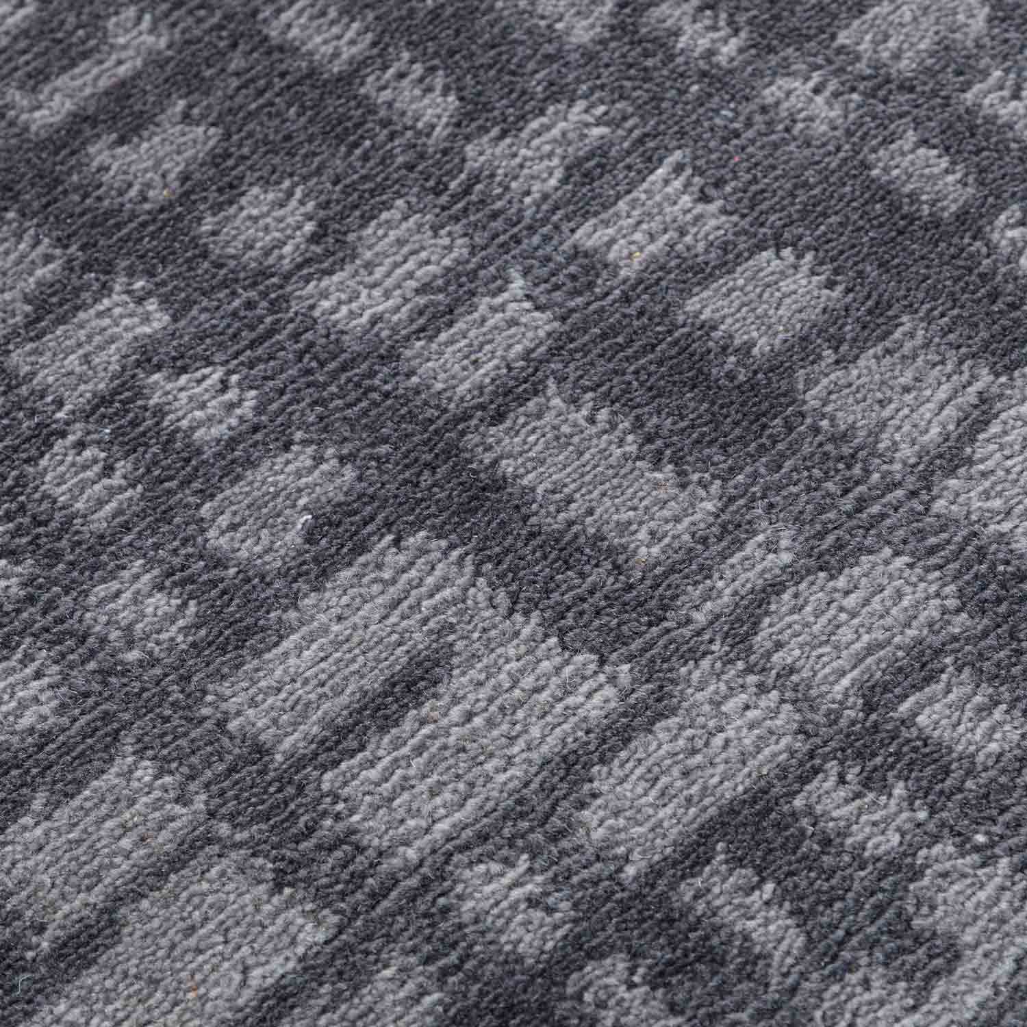 Neelkanth Hand Knotted Woollen Rug