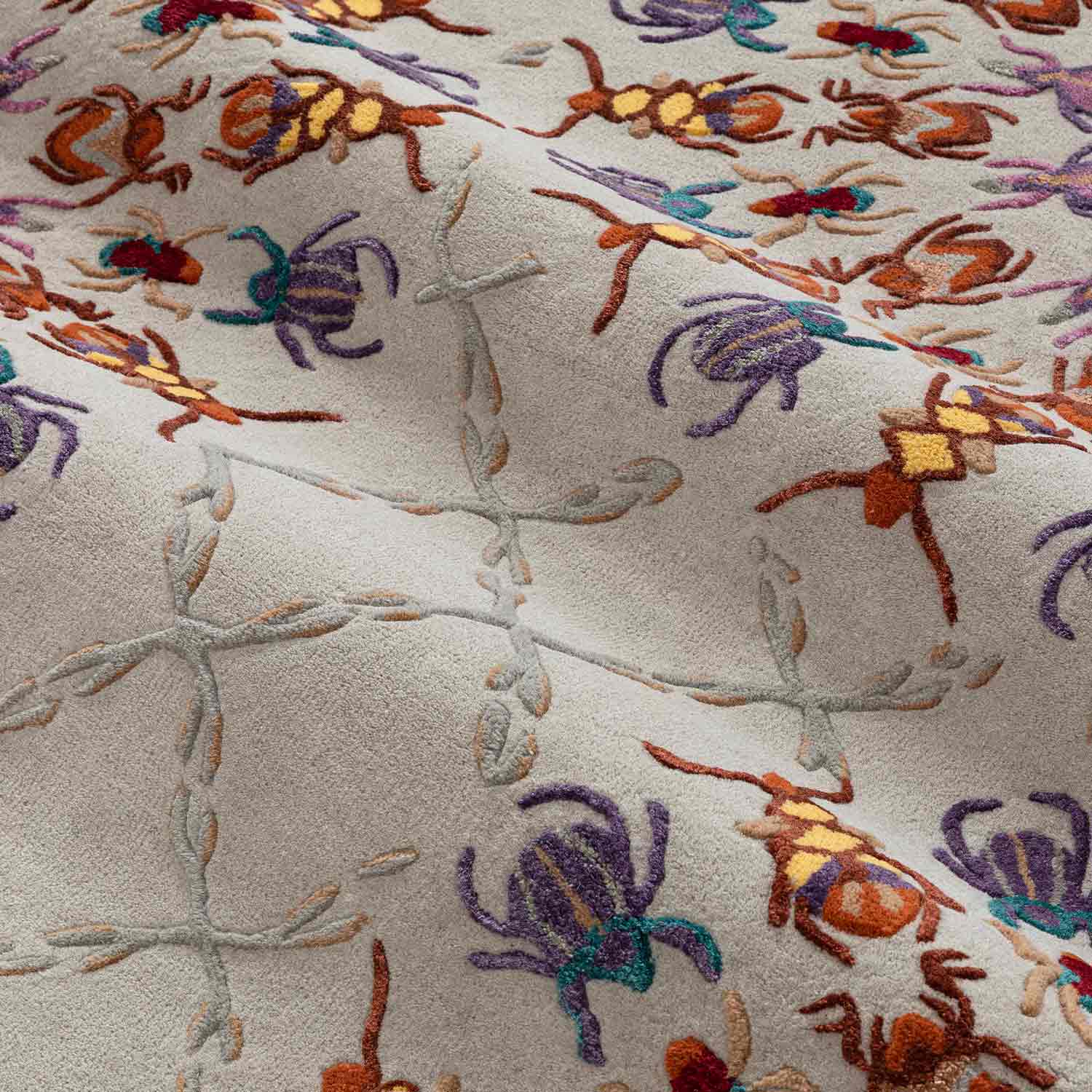 Dance Concentric Hand Tufted Woollen And Viscose Rug By Varun Rana