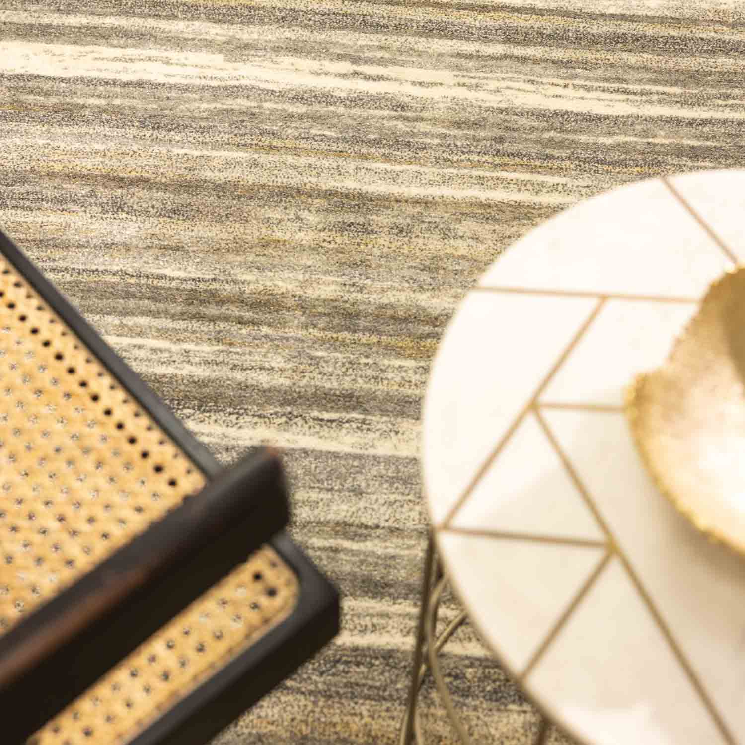 Lex Hand Tufted Woollen Andpolyester Rug