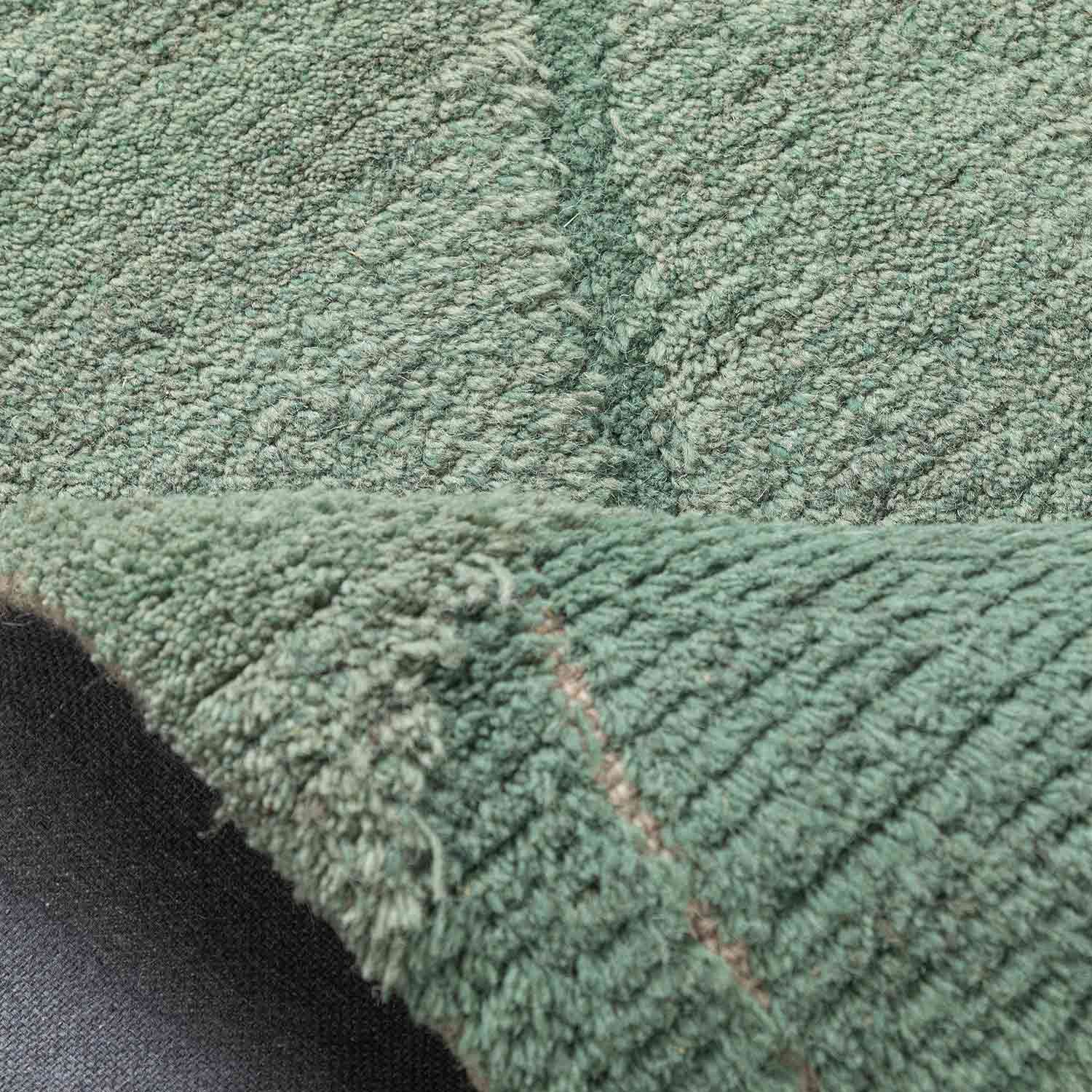 Drafte Hand Tufted Woollen Rug