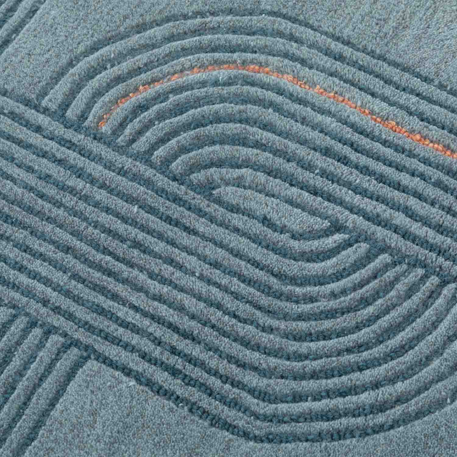 Farida Hand Tufted Woollen And Viscose Rug