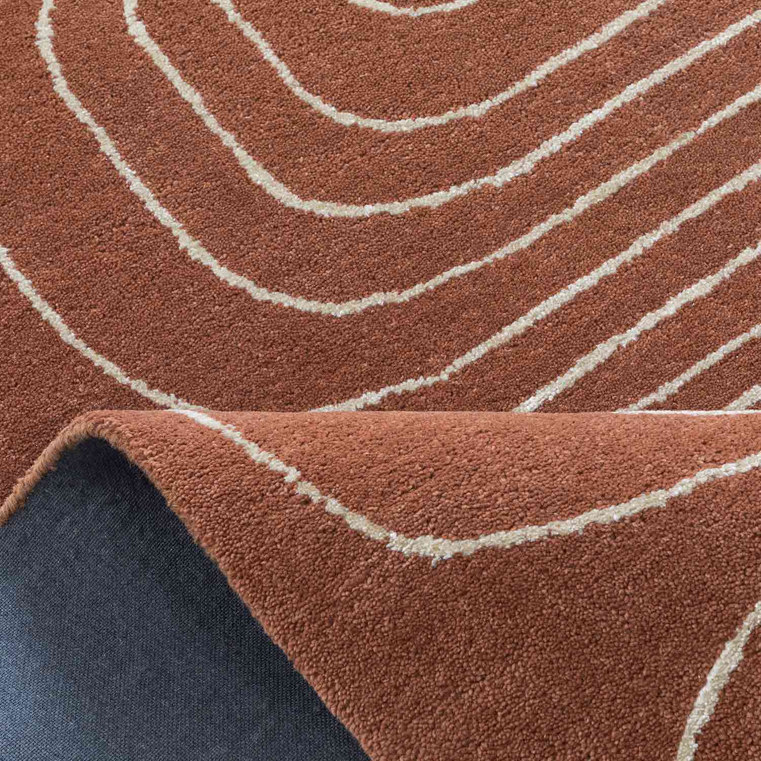 Sear Hand Tufted Woollen And Viscose Rug