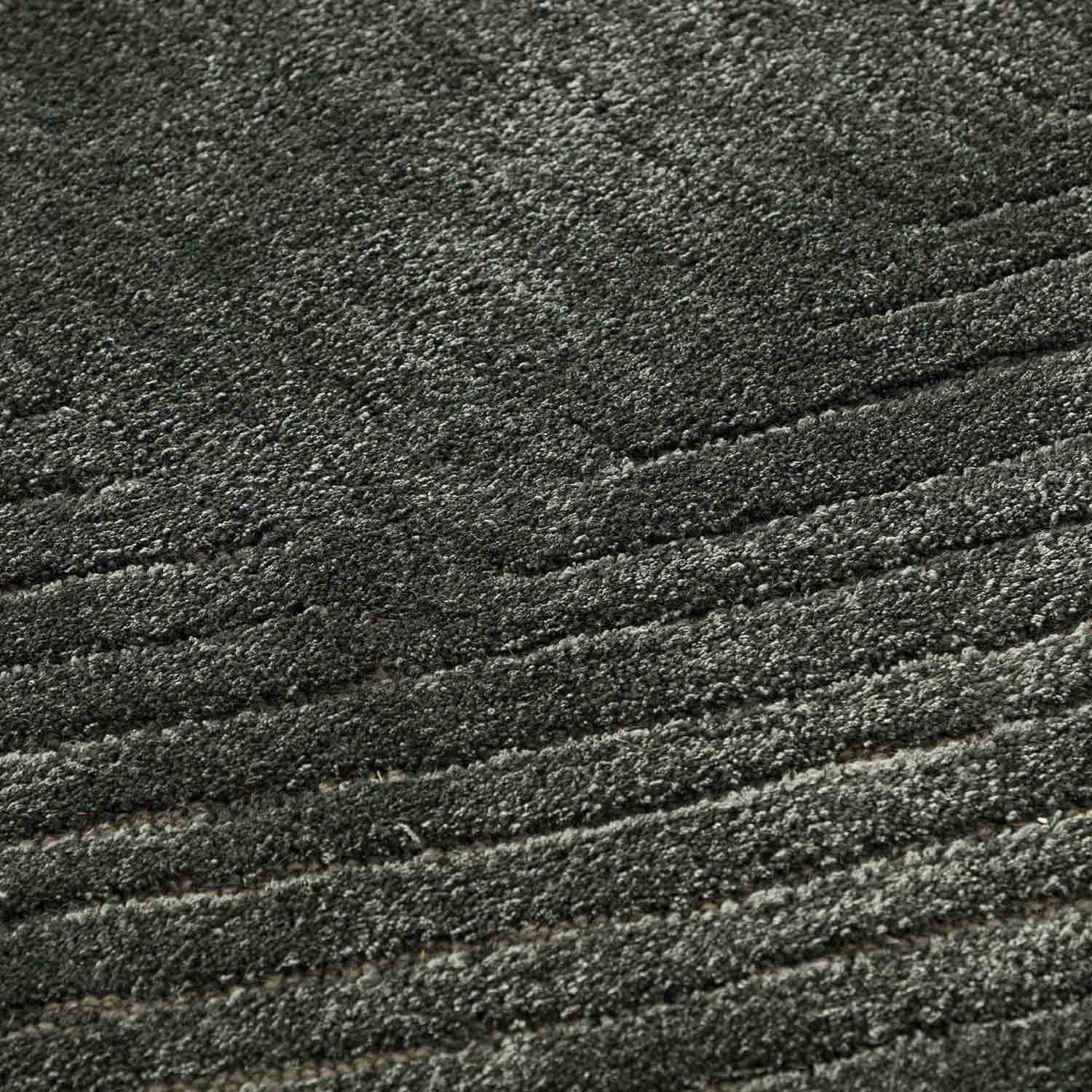 Akhenaten Hand Tufted Woollen And Viscose Rug