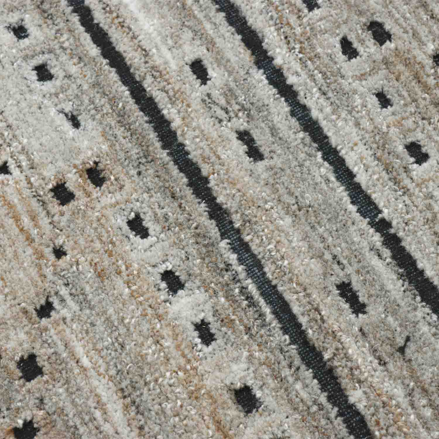 Sahiban Hand Tufted Polyester Rug