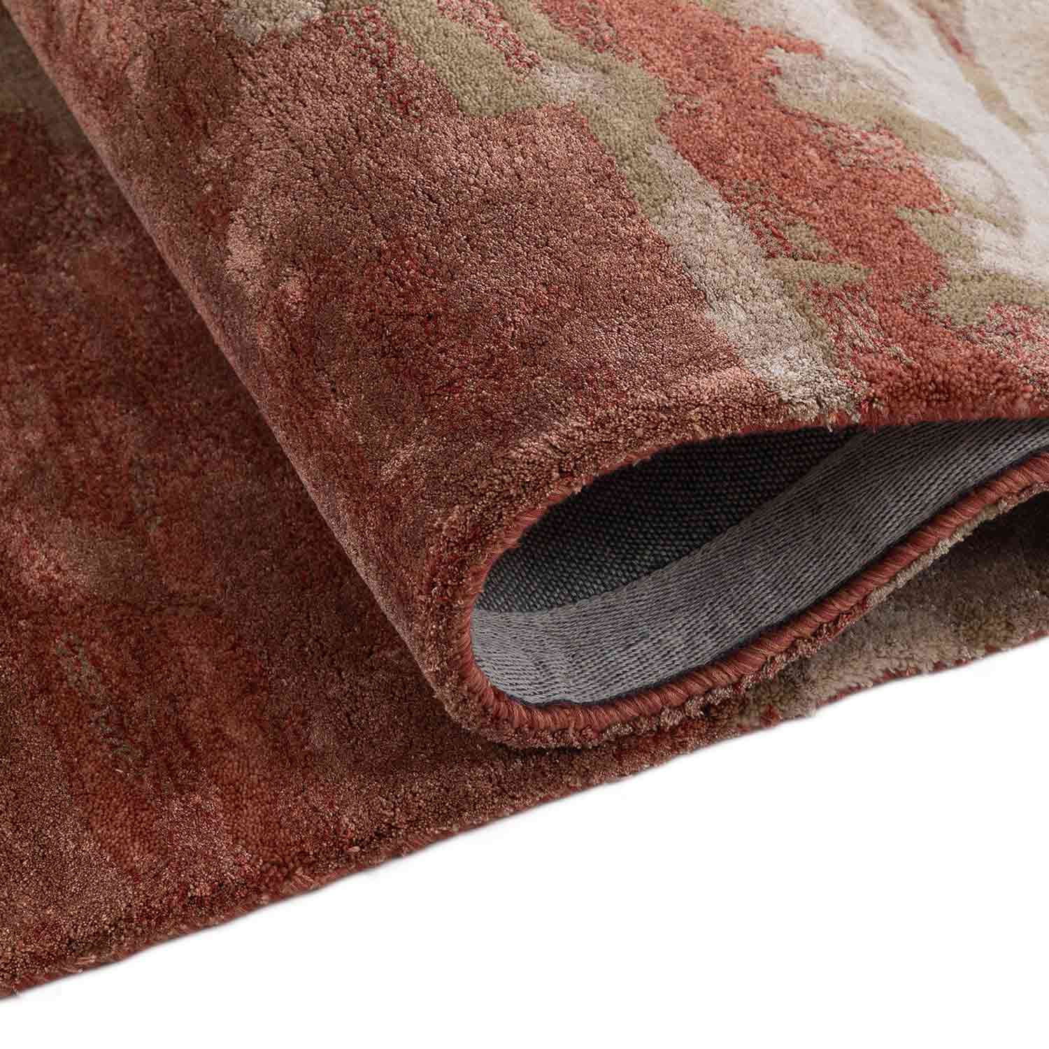 Rive Hand Tufted Woollen And Viscose Rug