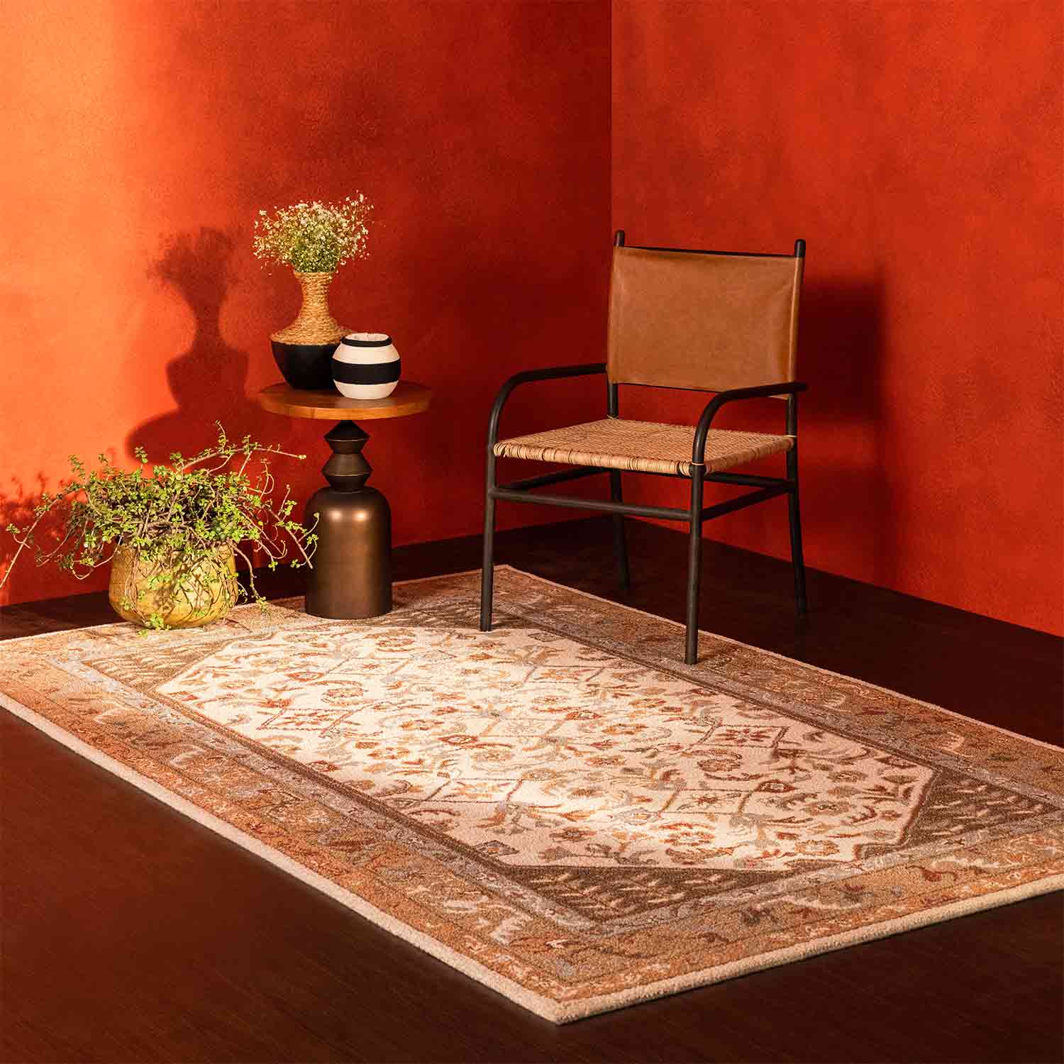 Nisa Hand Tufted Woollen Rug