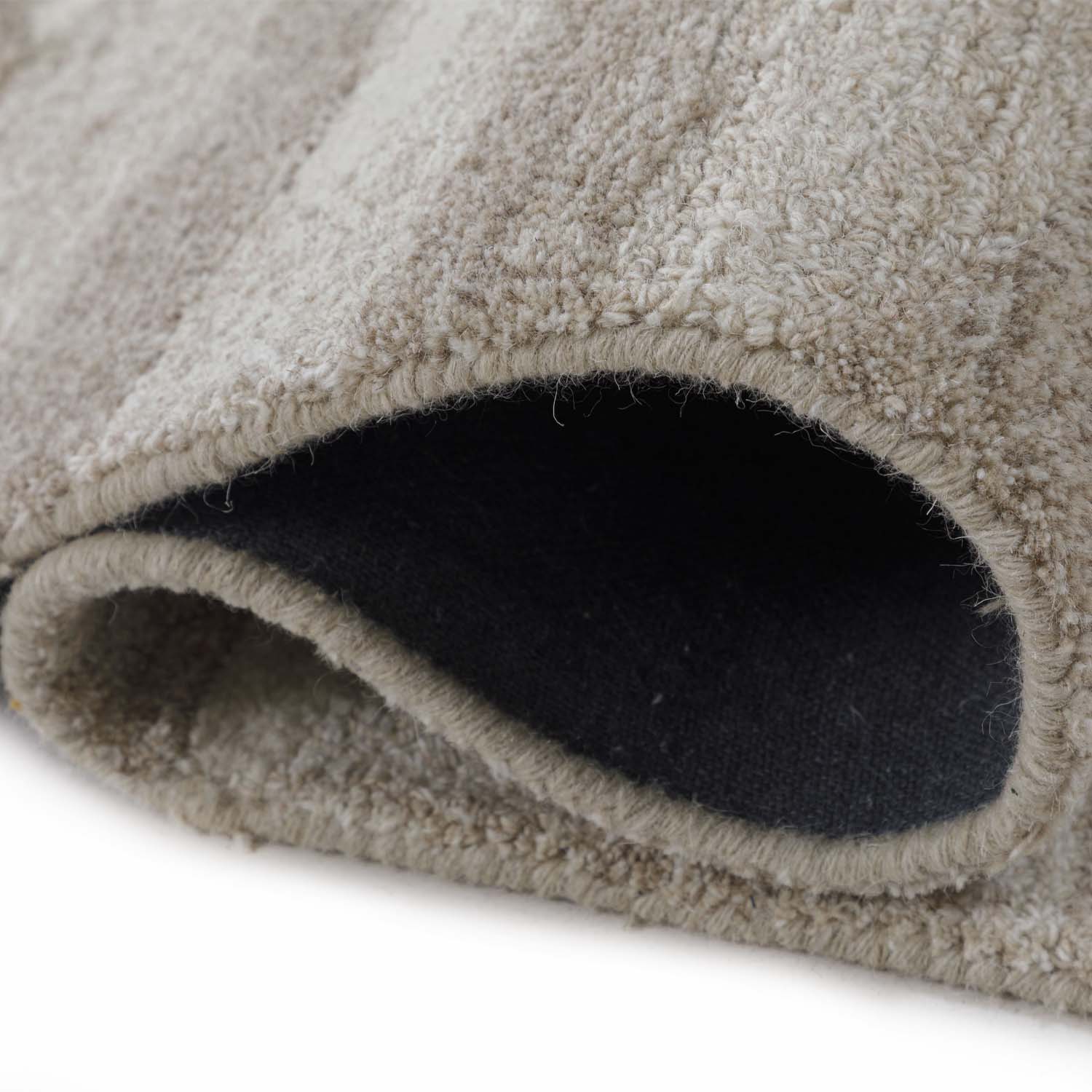 Shizen Hand Tufted Woollen  Rug