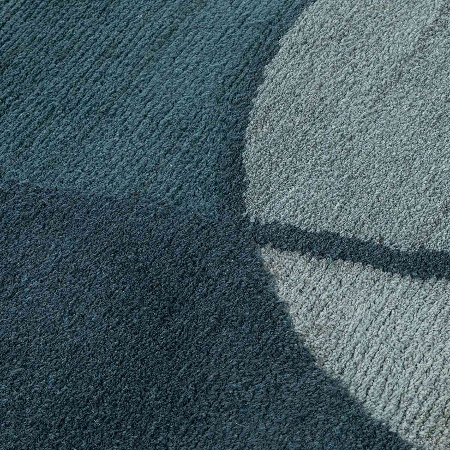 Drifte Hand Tufted Woollen Rug