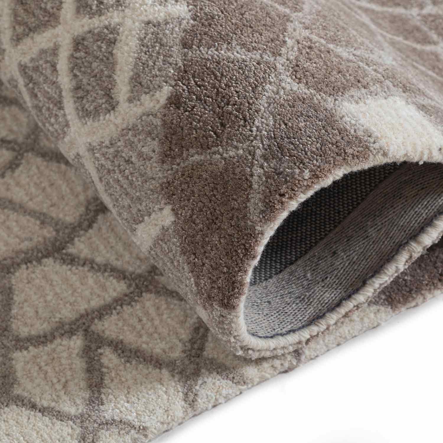 Mezzapica Handtufted Woollen And Viscose Rug By Mariella Ienna