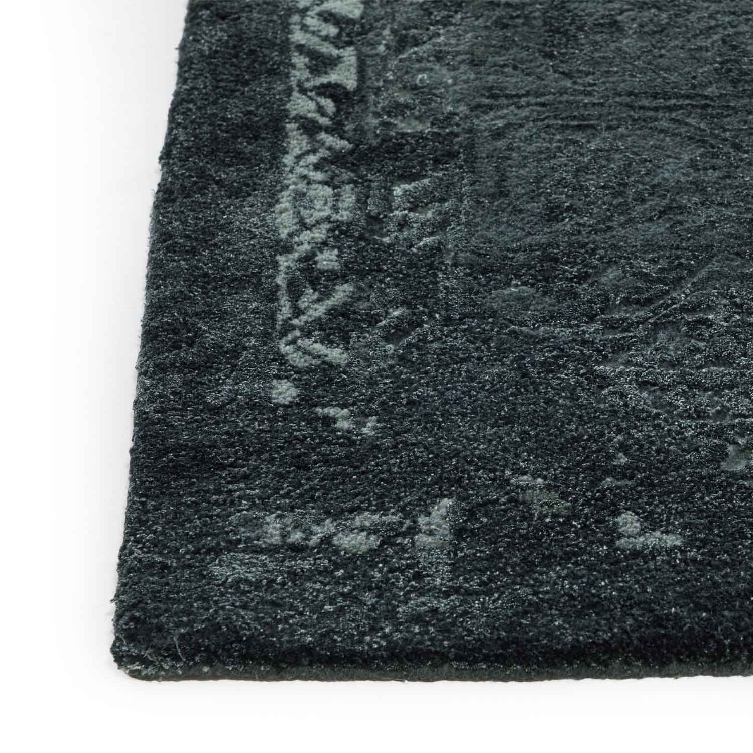 Nilofur Hand Tufted Woollen And Viscose Rug By Tarun Tahiliani