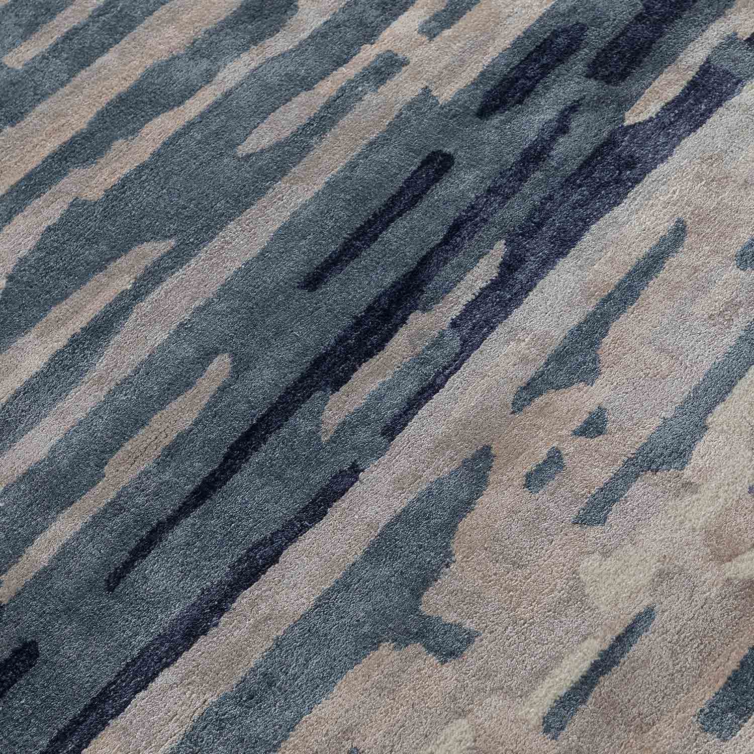 Splice Hand Tufted Woollen And Viscose Rug