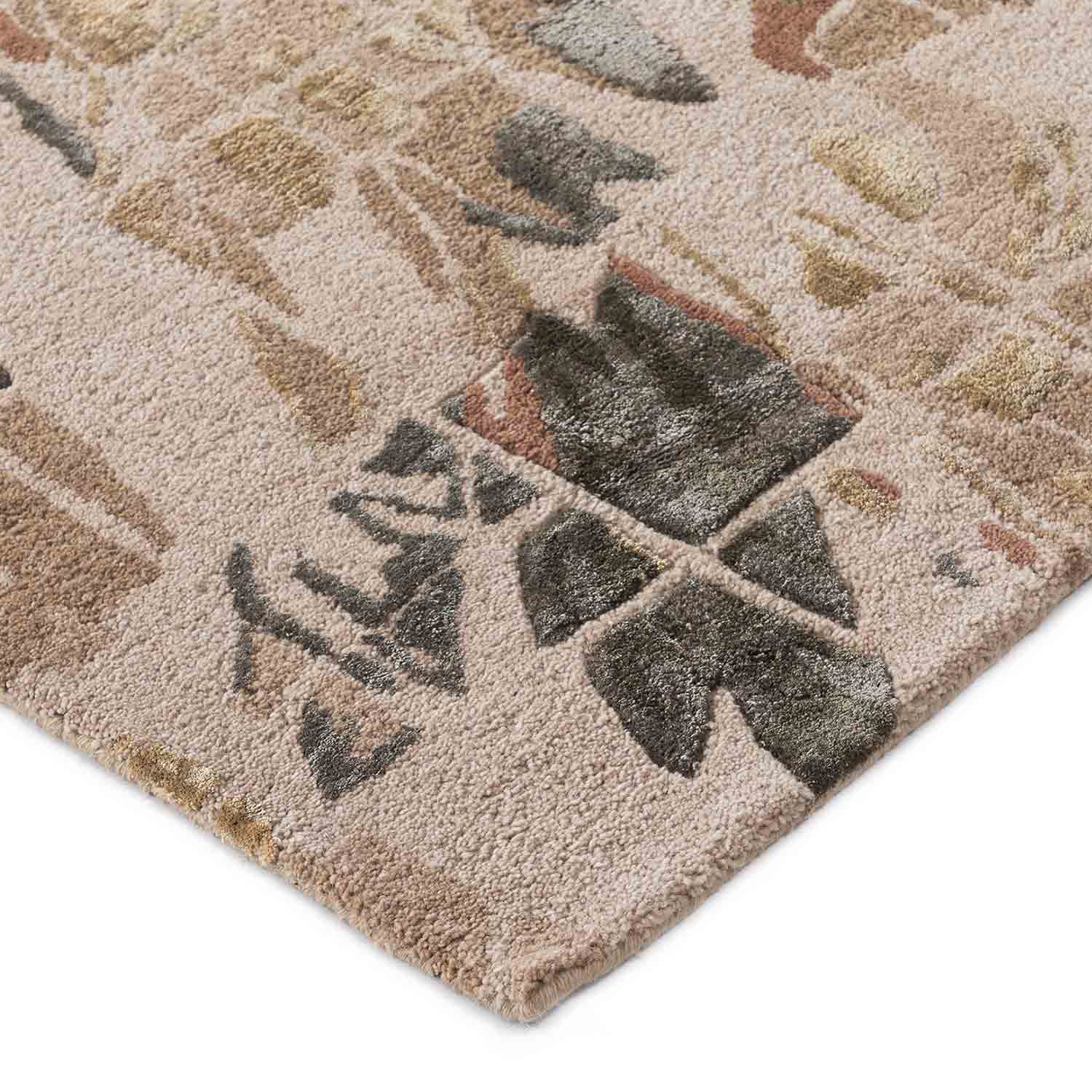 Petalé Hand Tufted Woollen And Viscose Runner