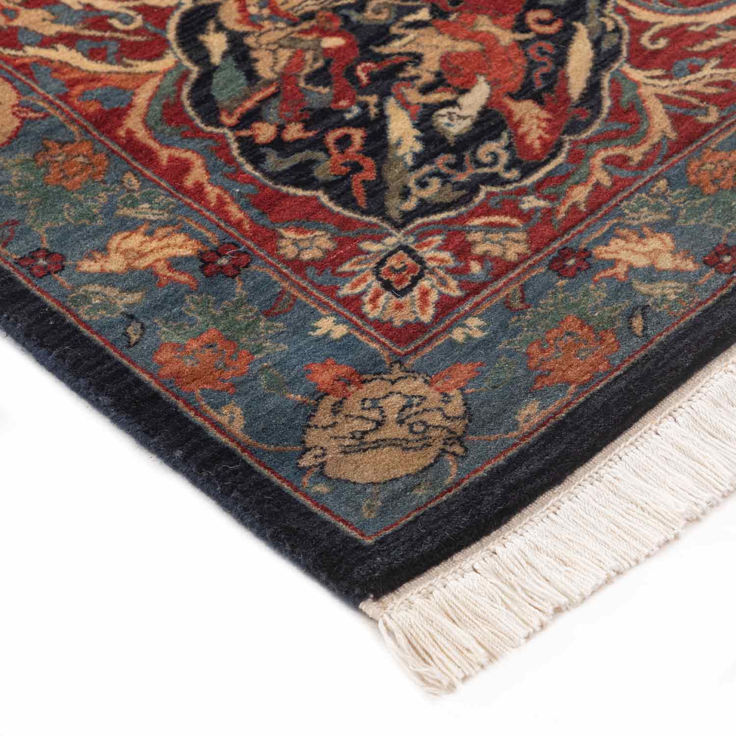 Hunting-X Hand Knotted Woollen Rug