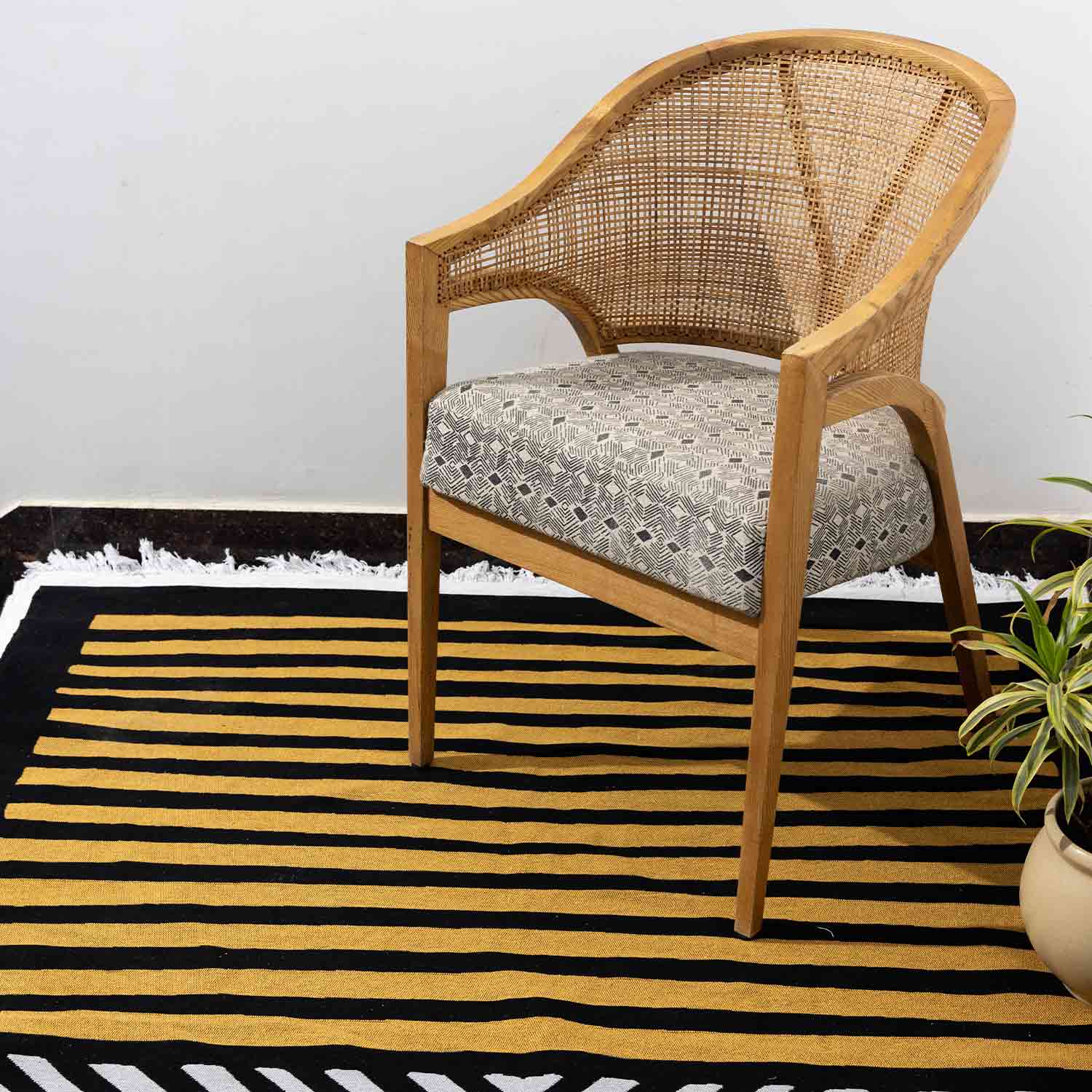 Metric Recycled Cotton Reversible Kilim
