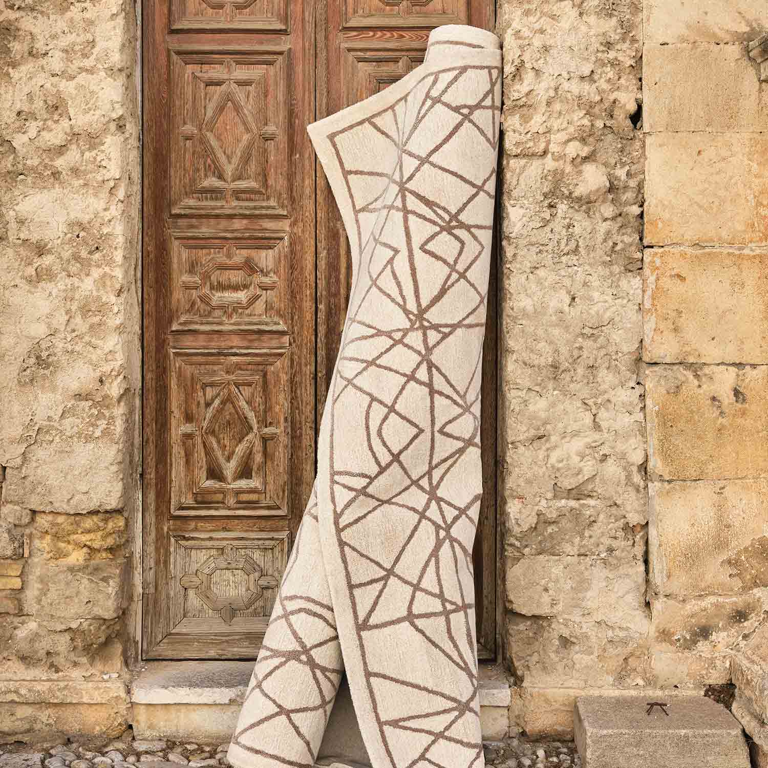 Vicoli Handtufted Woollen And Viscose Rug By Mariella Ienna