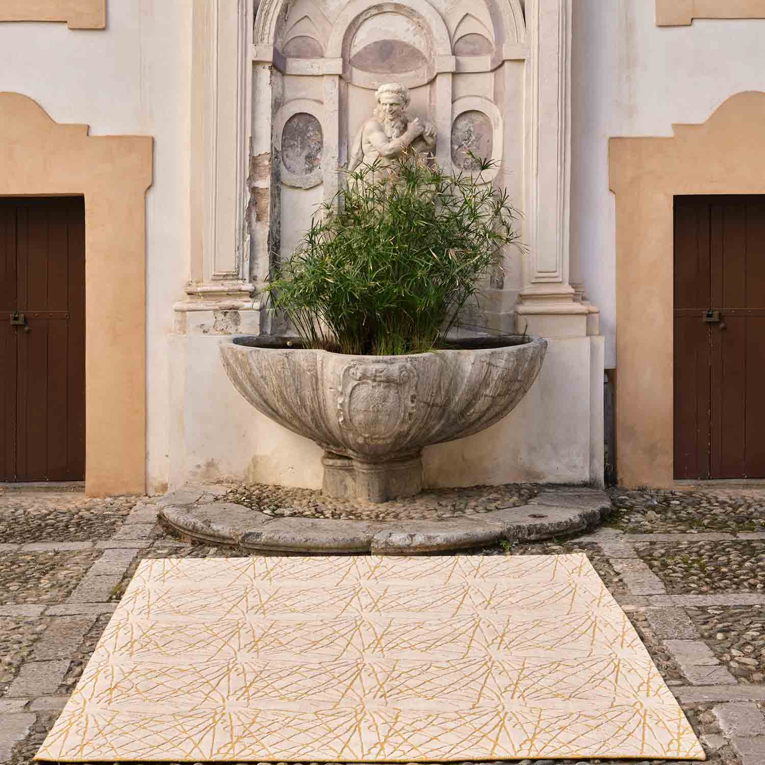 Papari Double Back Handloom Woollen And Viscose Rug By Mariella Ienna