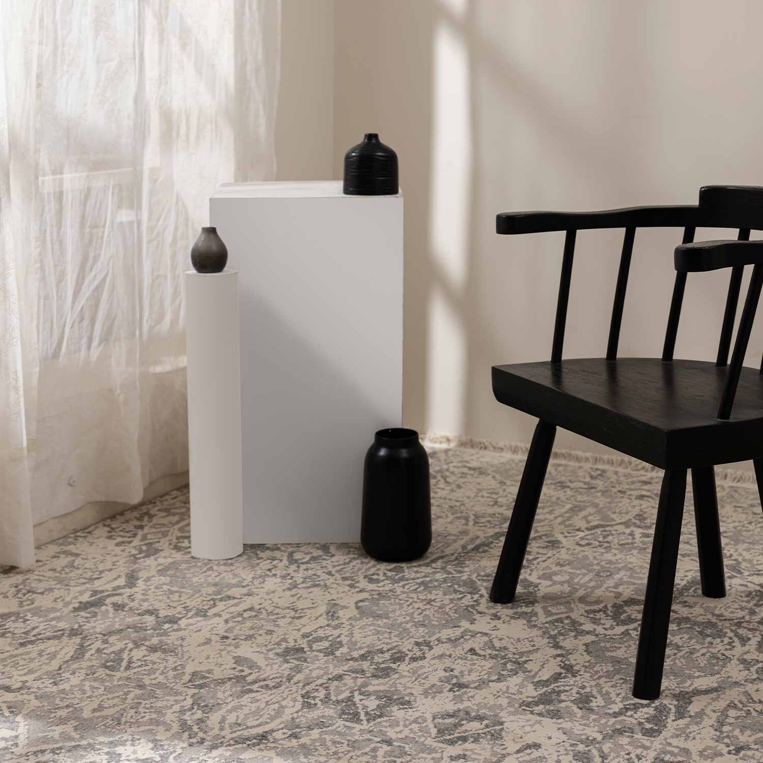 Aleeba Hand Knotted Woollen And Silk Rug