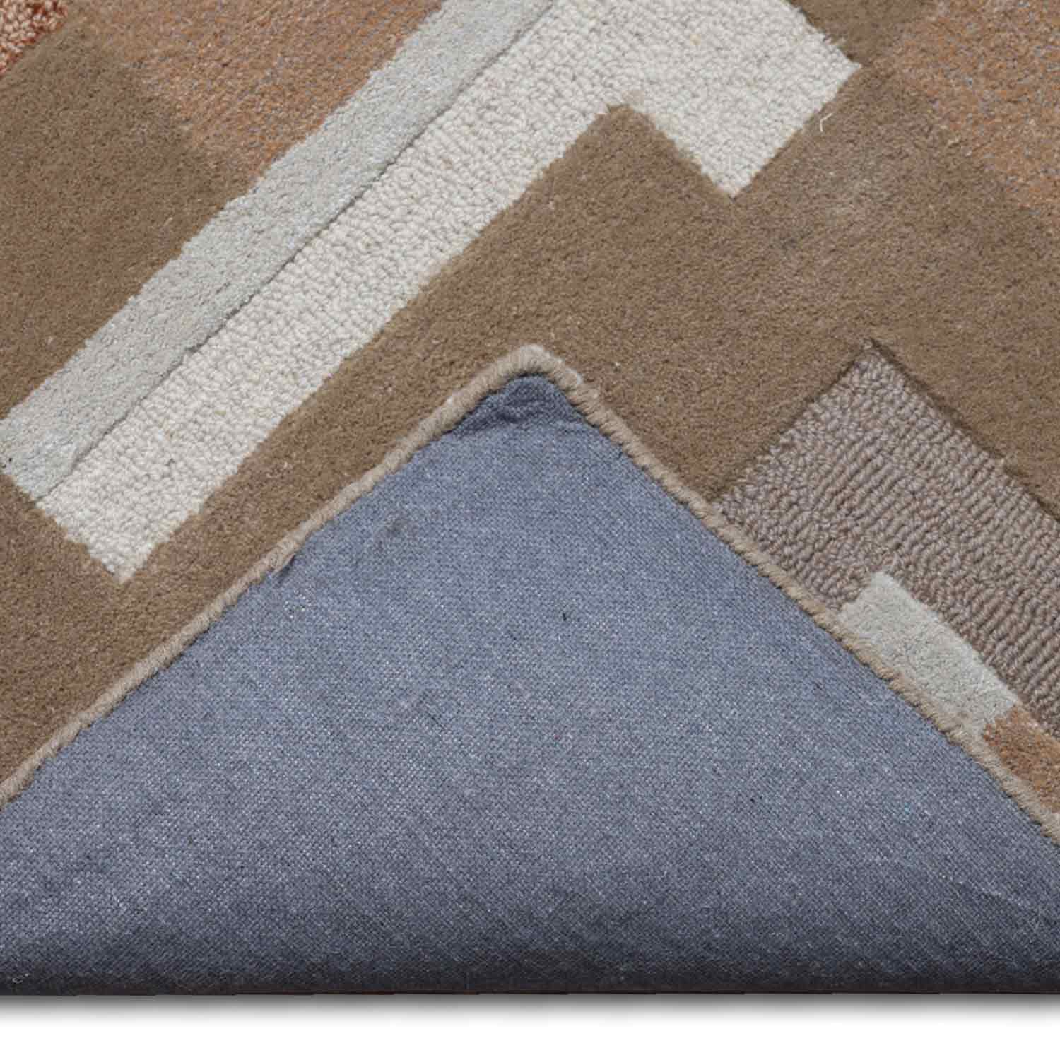 Heqet Hand Tufted Woollen And Viscose Rug