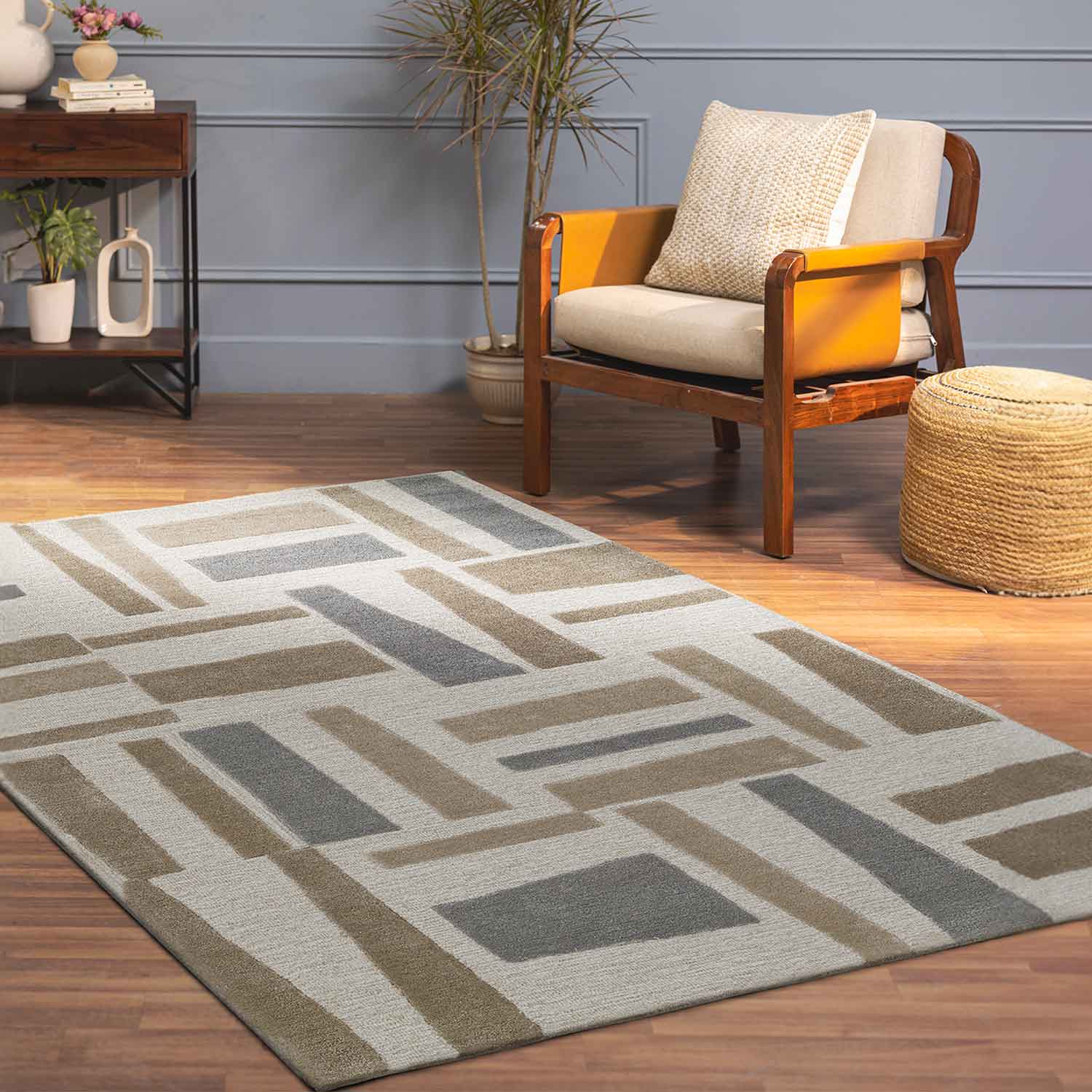 Makalani Hand Tufted Woollen And Viscose Rug
