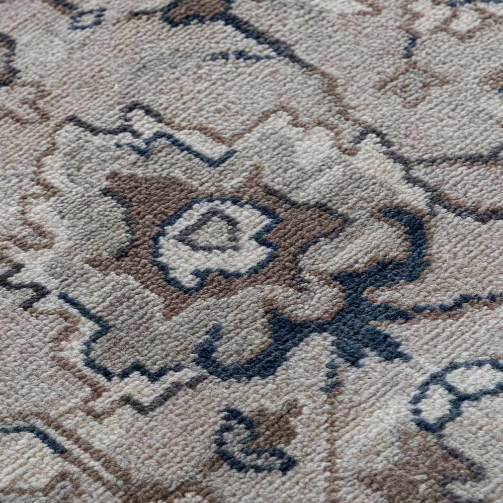 Adorn Hand Knotted Woollen Rug