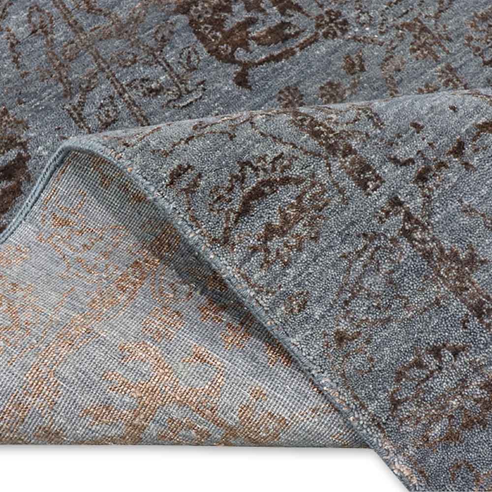 Kebi Hand Knotted Woollen And Viscose Runner