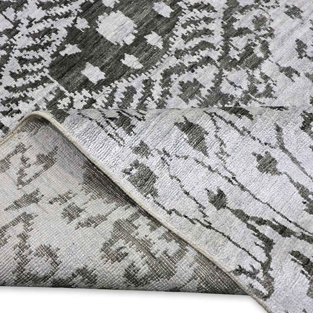 Renesmee Hand Knotted Woollen And Viscose Rug