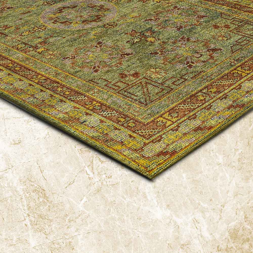 Heriz Hand Knotted Woollen Rug